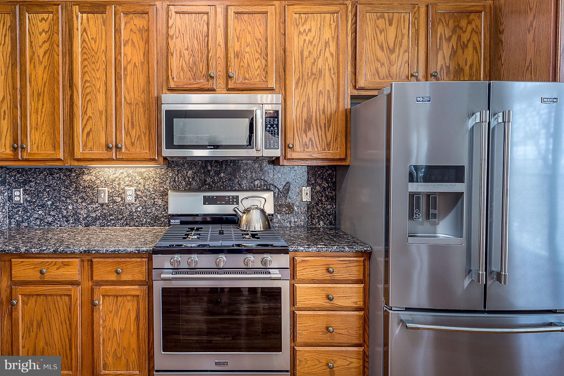 EDSALL RD T/H - Residential