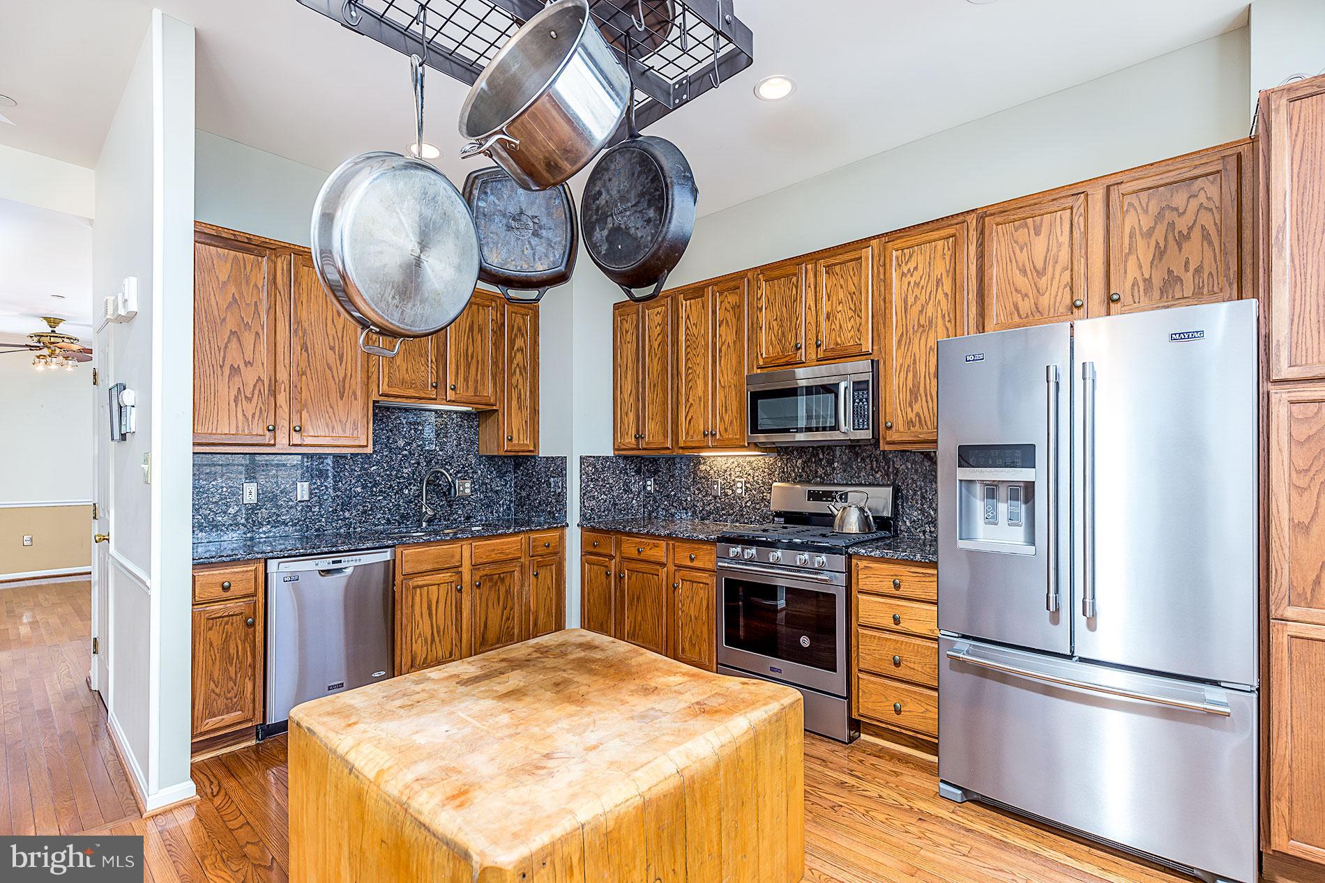 EDSALL RD T/H - Residential