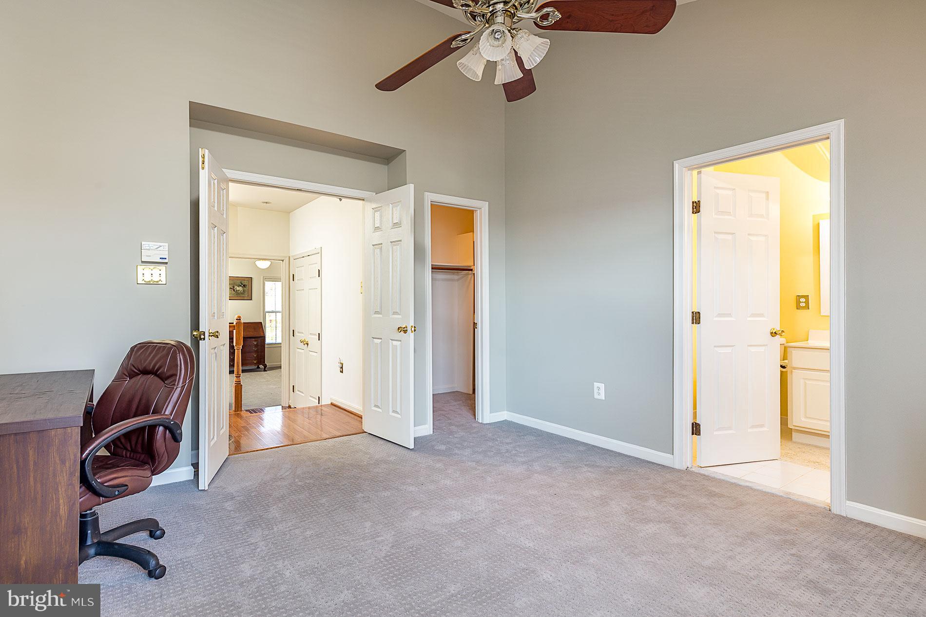 EDSALL RD T/H - Residential