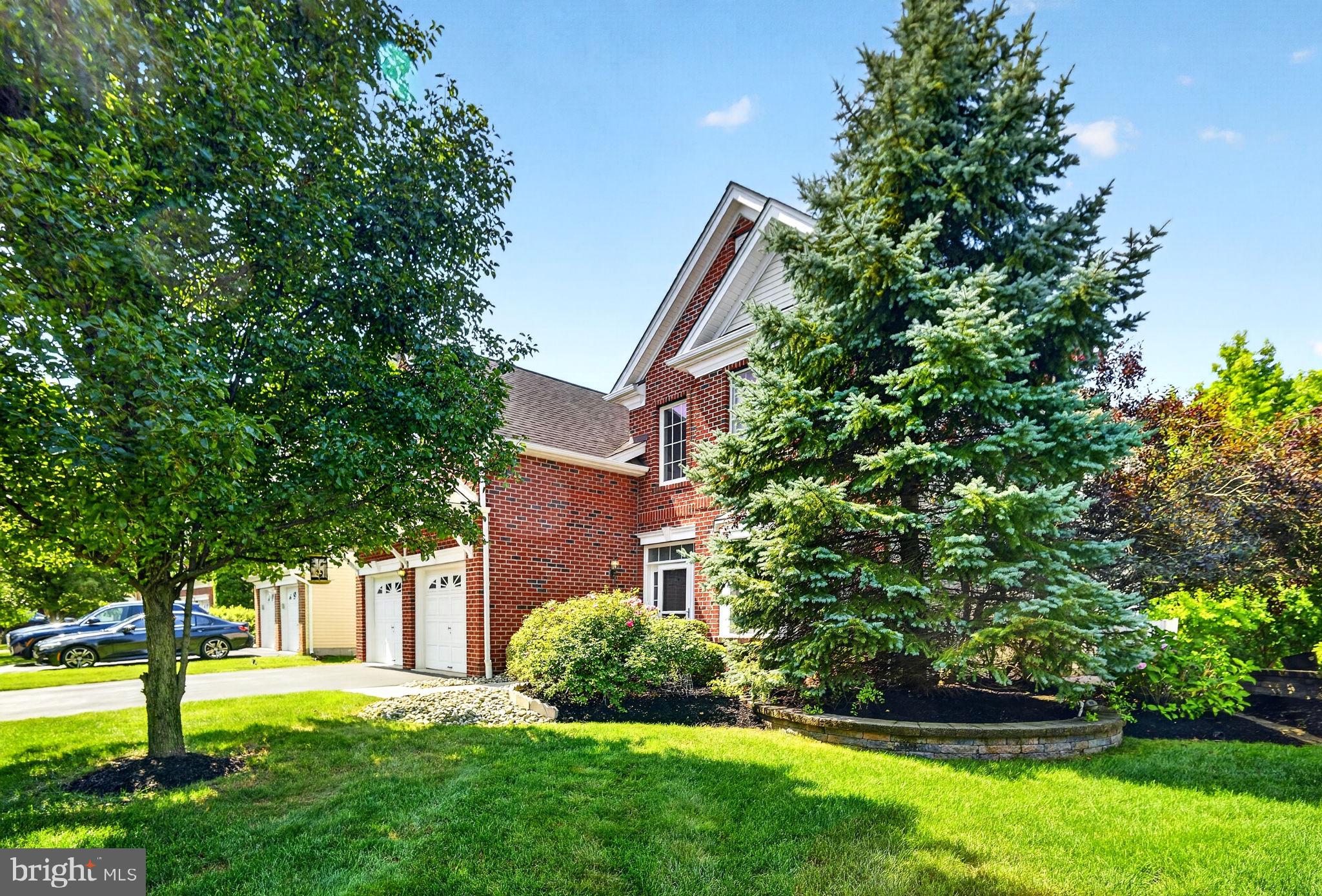 30 GREYLYNNE DRIVE