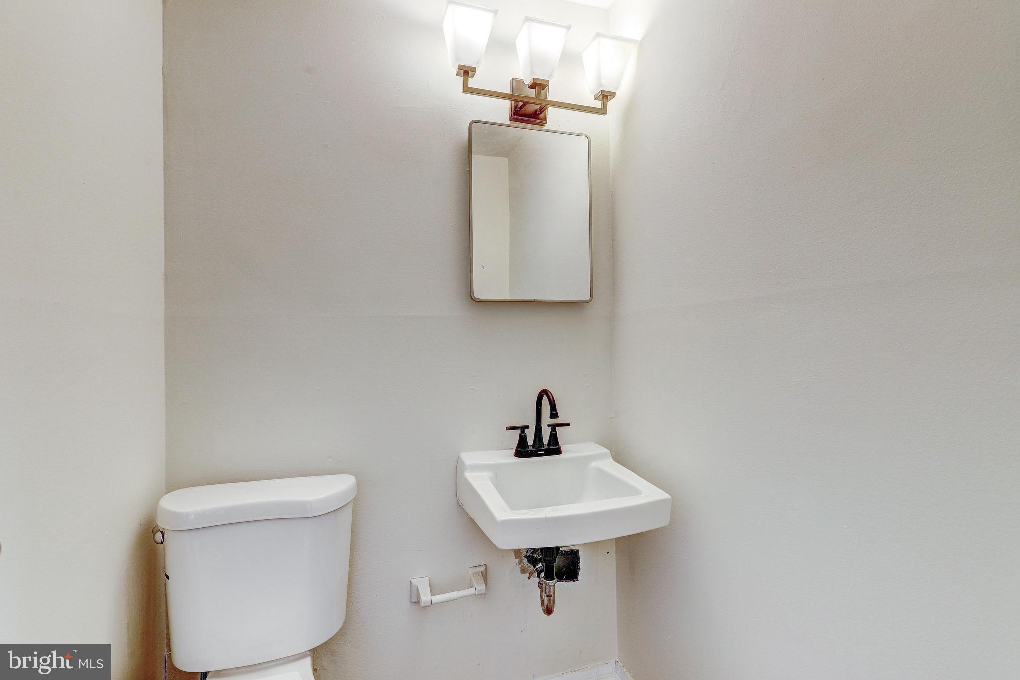 OLD COURT ESTATES - Residential