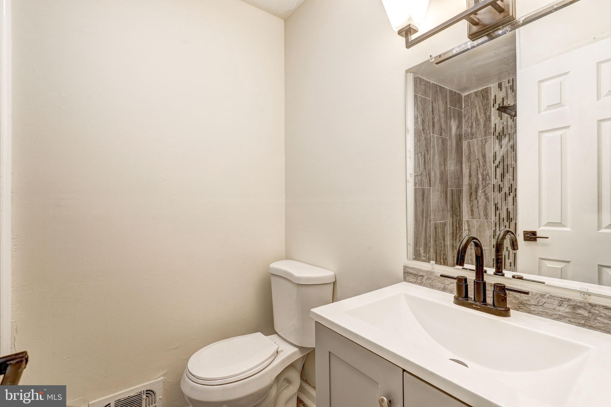 OLD COURT ESTATES - Residential