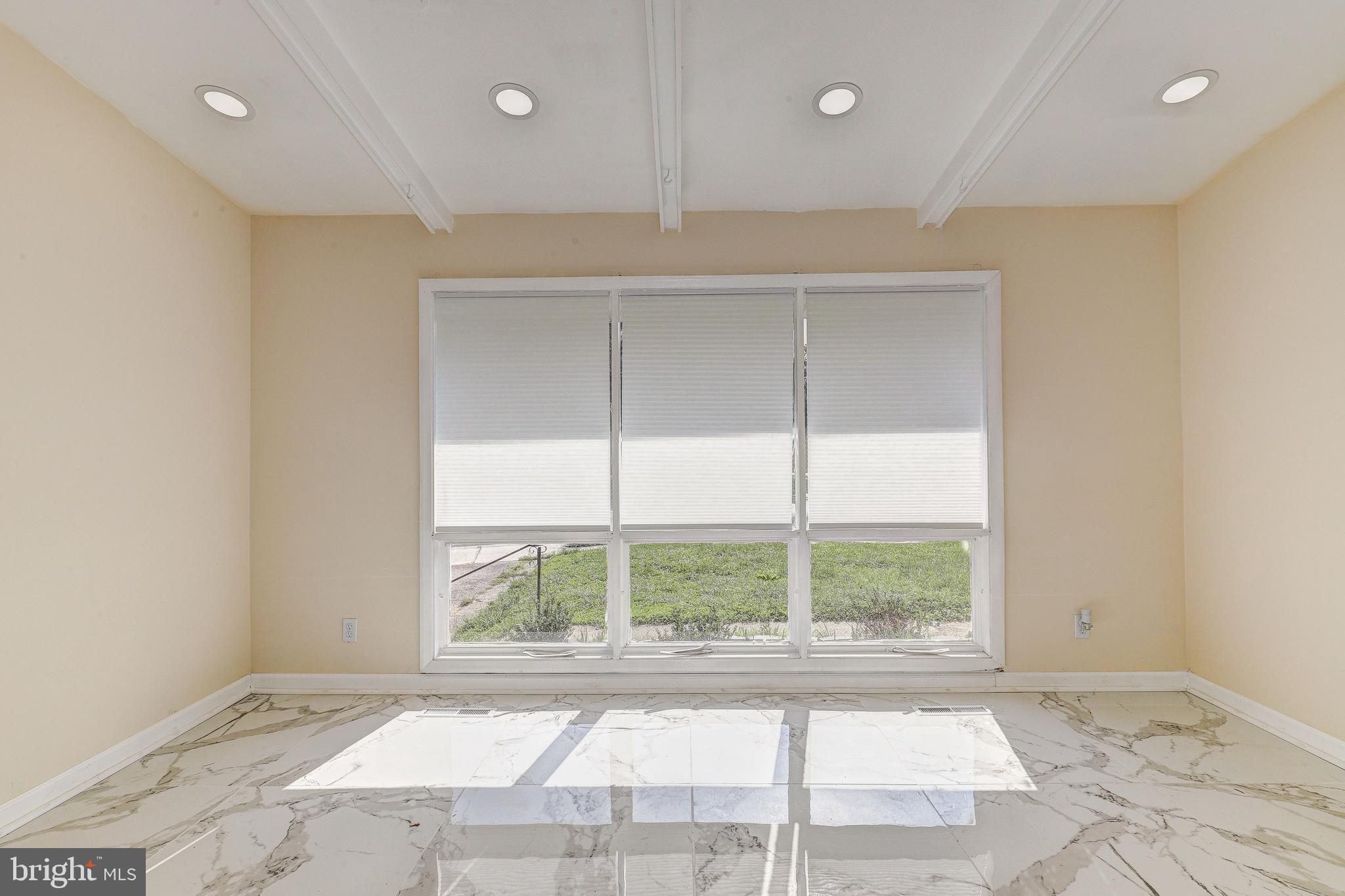 OLD COURT ESTATES - Residential