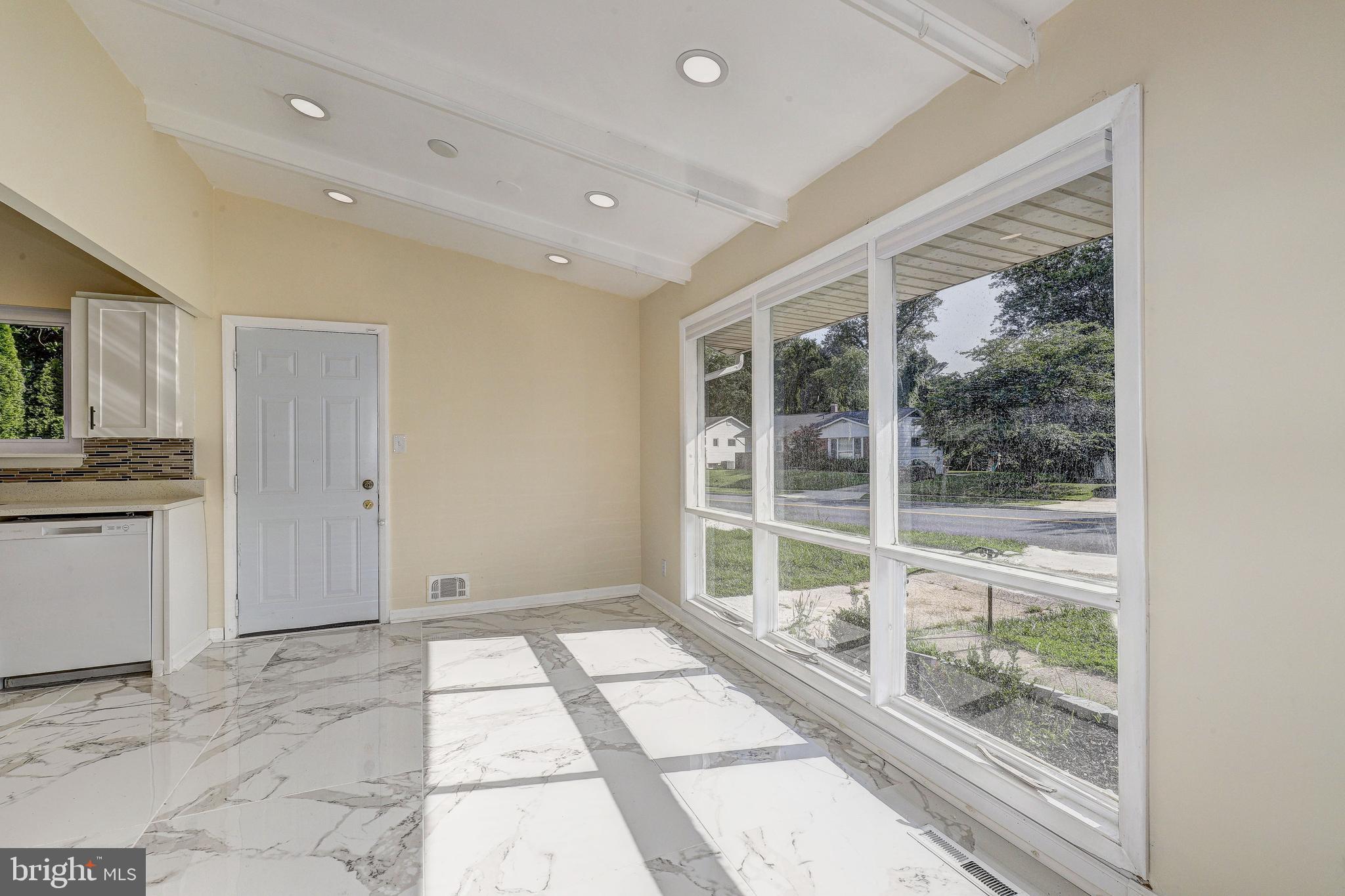 OLD COURT ESTATES - Residential