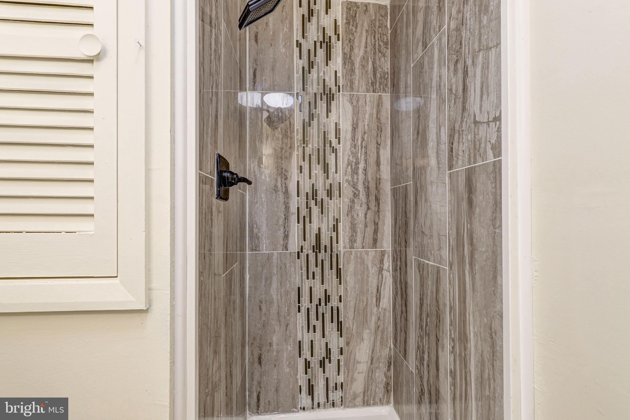 OLD COURT ESTATES - Residential