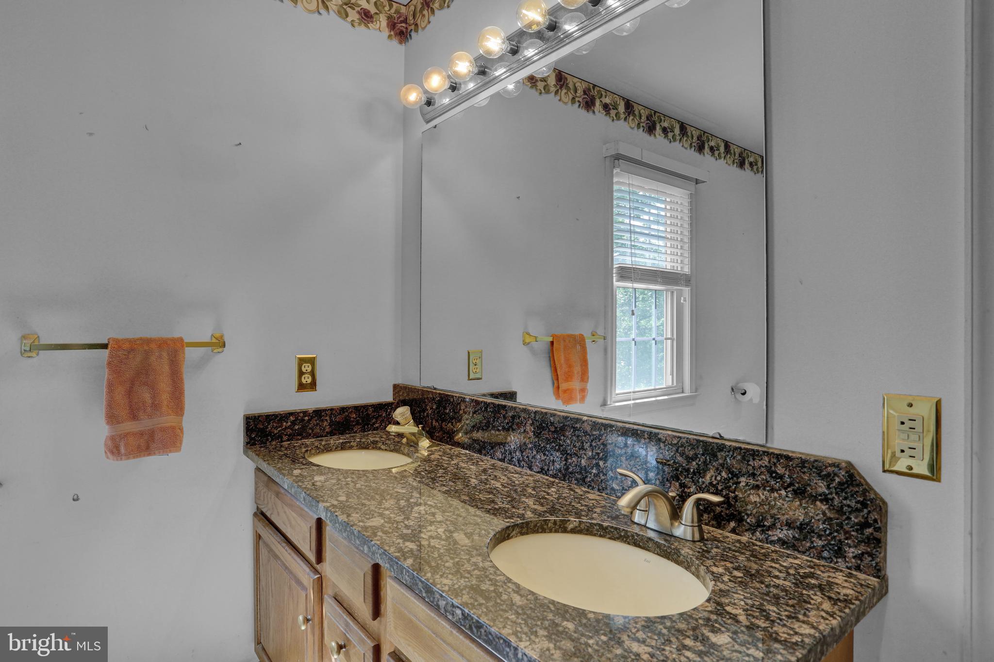 BEACON HILLS - Residential