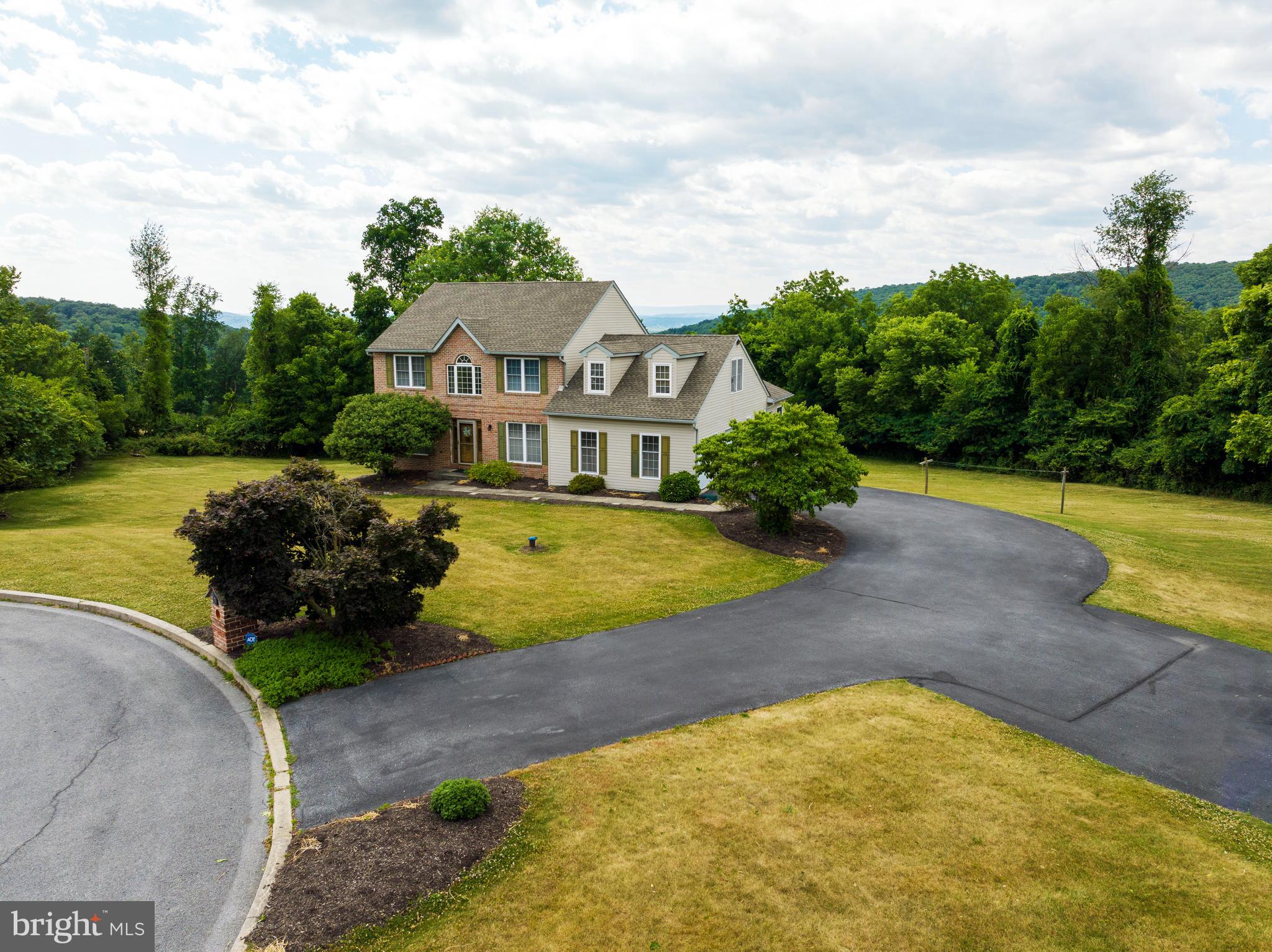 BEACON HILLS - Residential