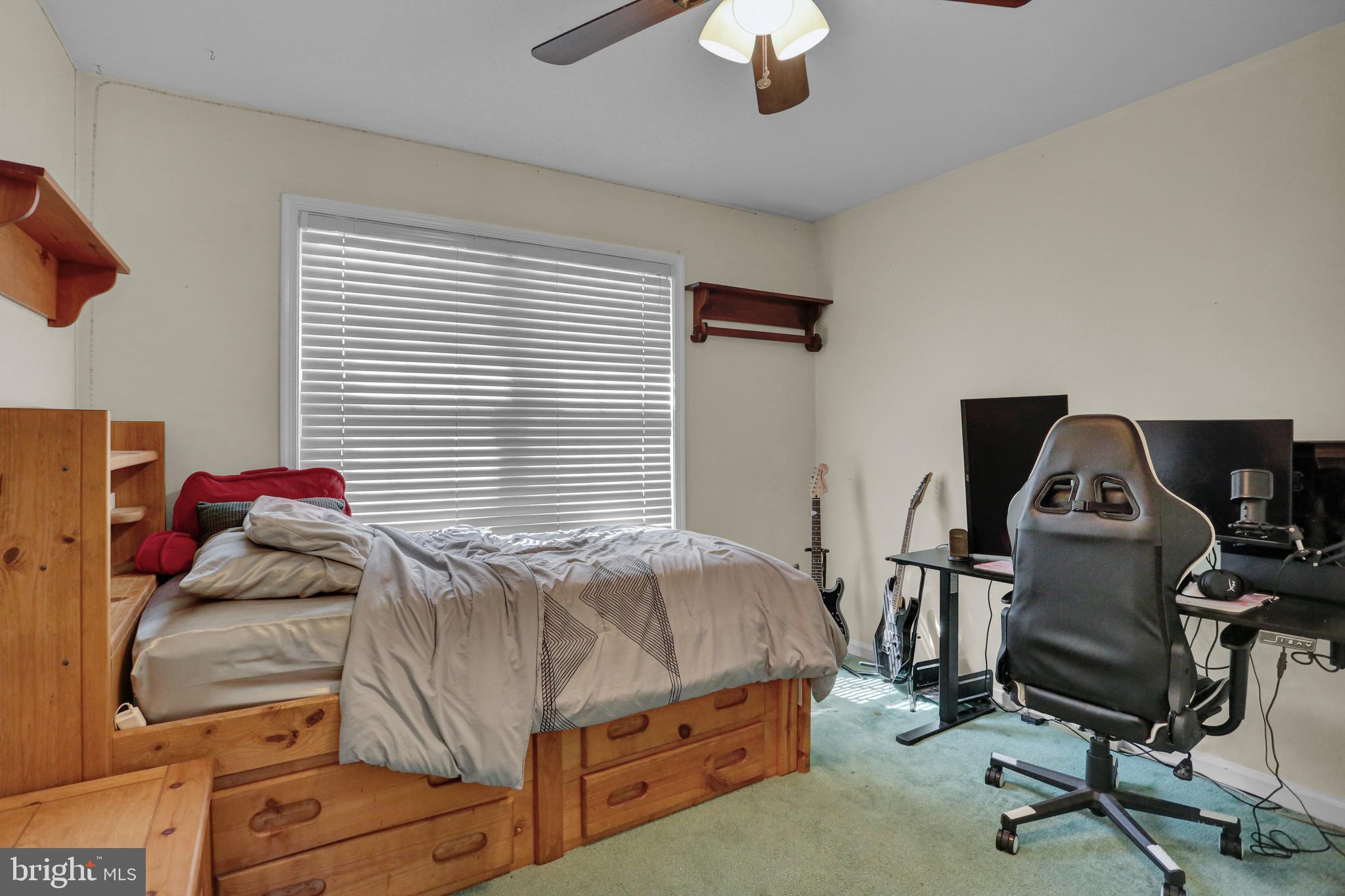 BEACON HILLS - Residential