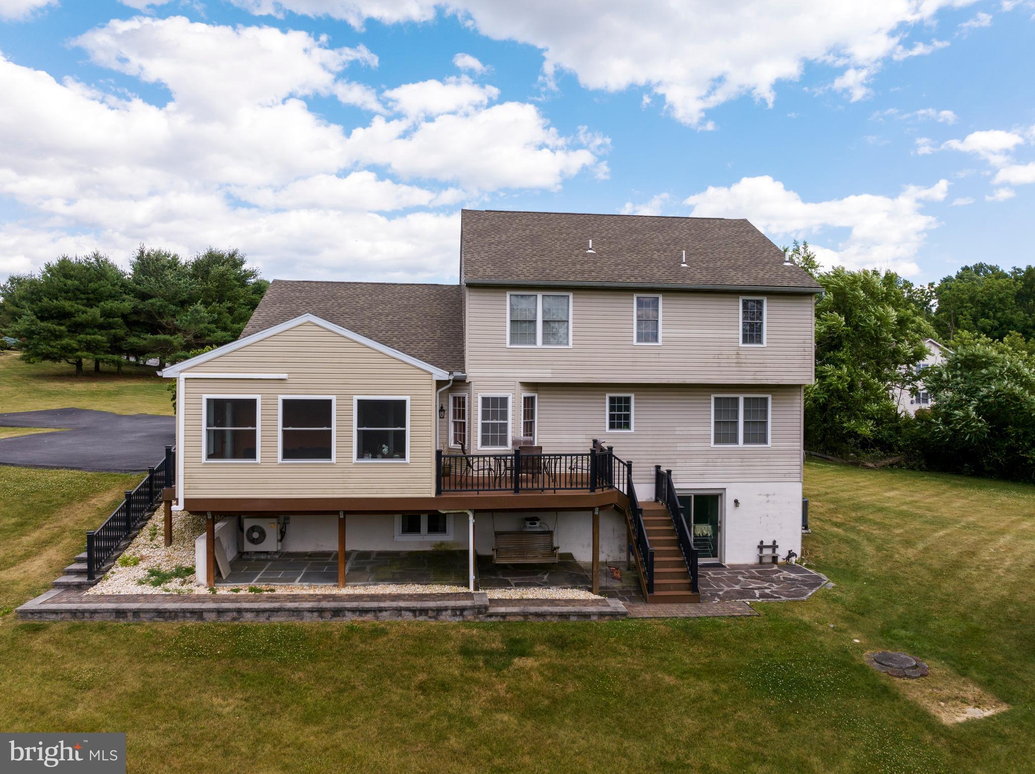 BEACON HILLS - Residential