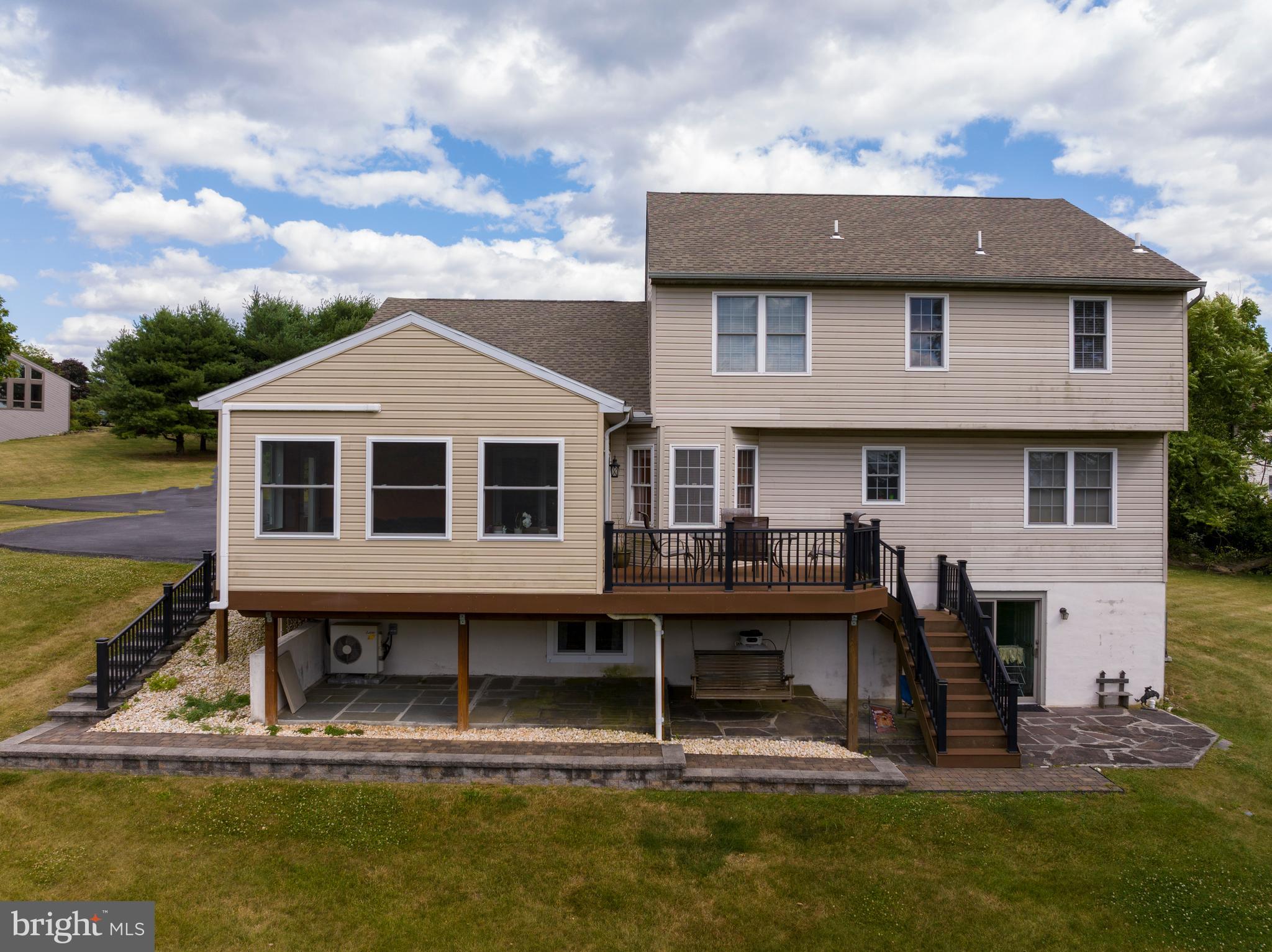 BEACON HILLS - Residential