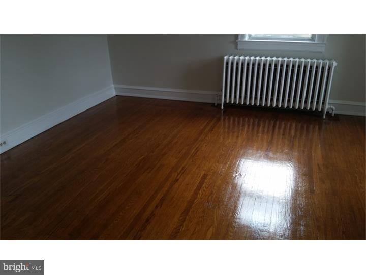 ADMORE - Residential