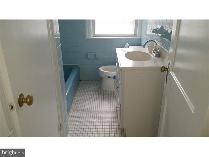 ADMORE - Residential