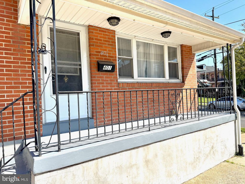 Photo of 401 Franklin St, READING, PA 19611 (MLS # PABK2062882)