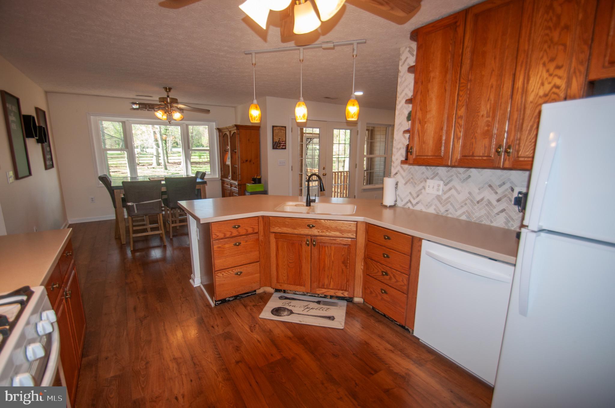 WICOMICO SHORES - Residential