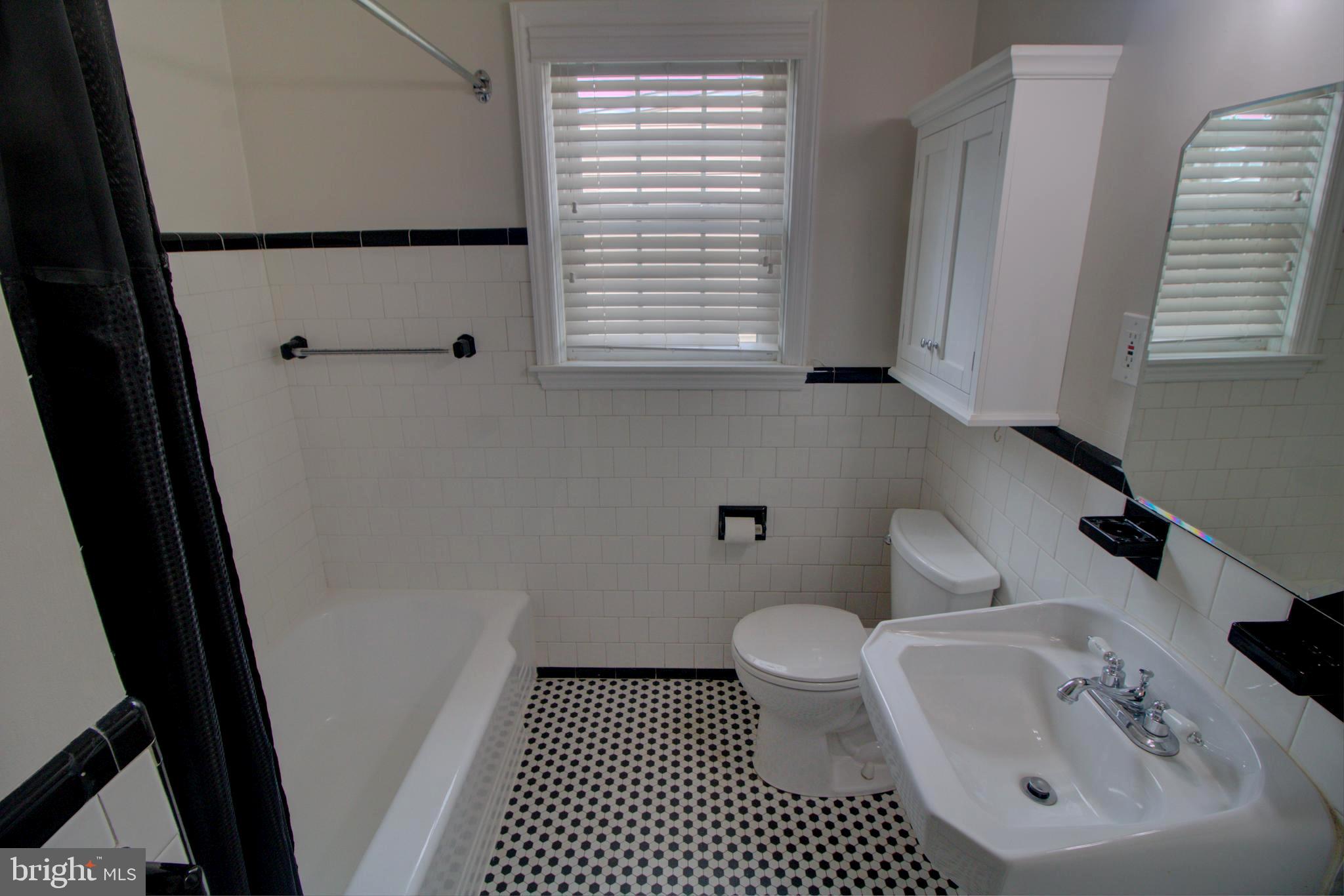 LINDEN HEIGHTS - Residential