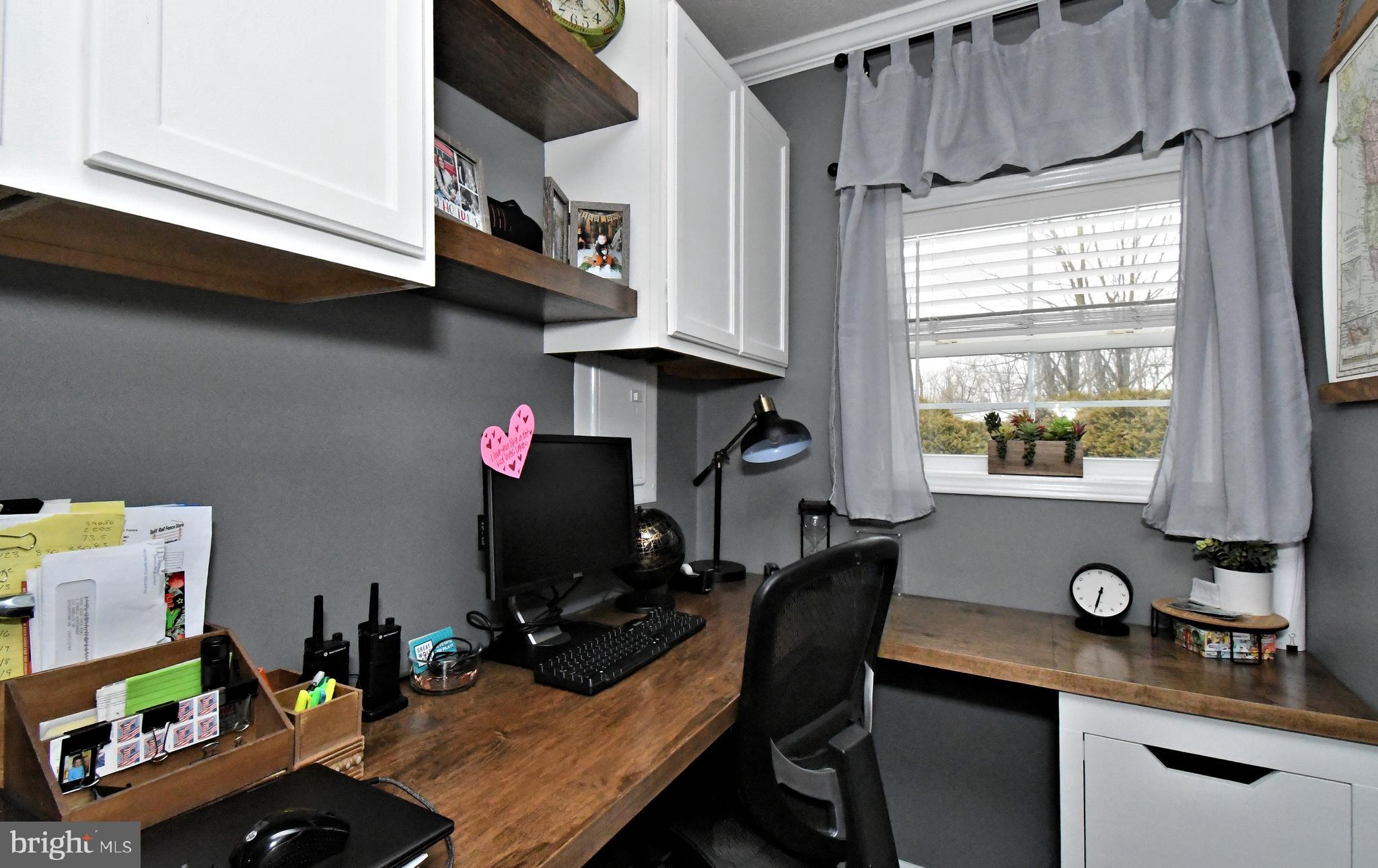 COLONIAL HERITAGE - Residential