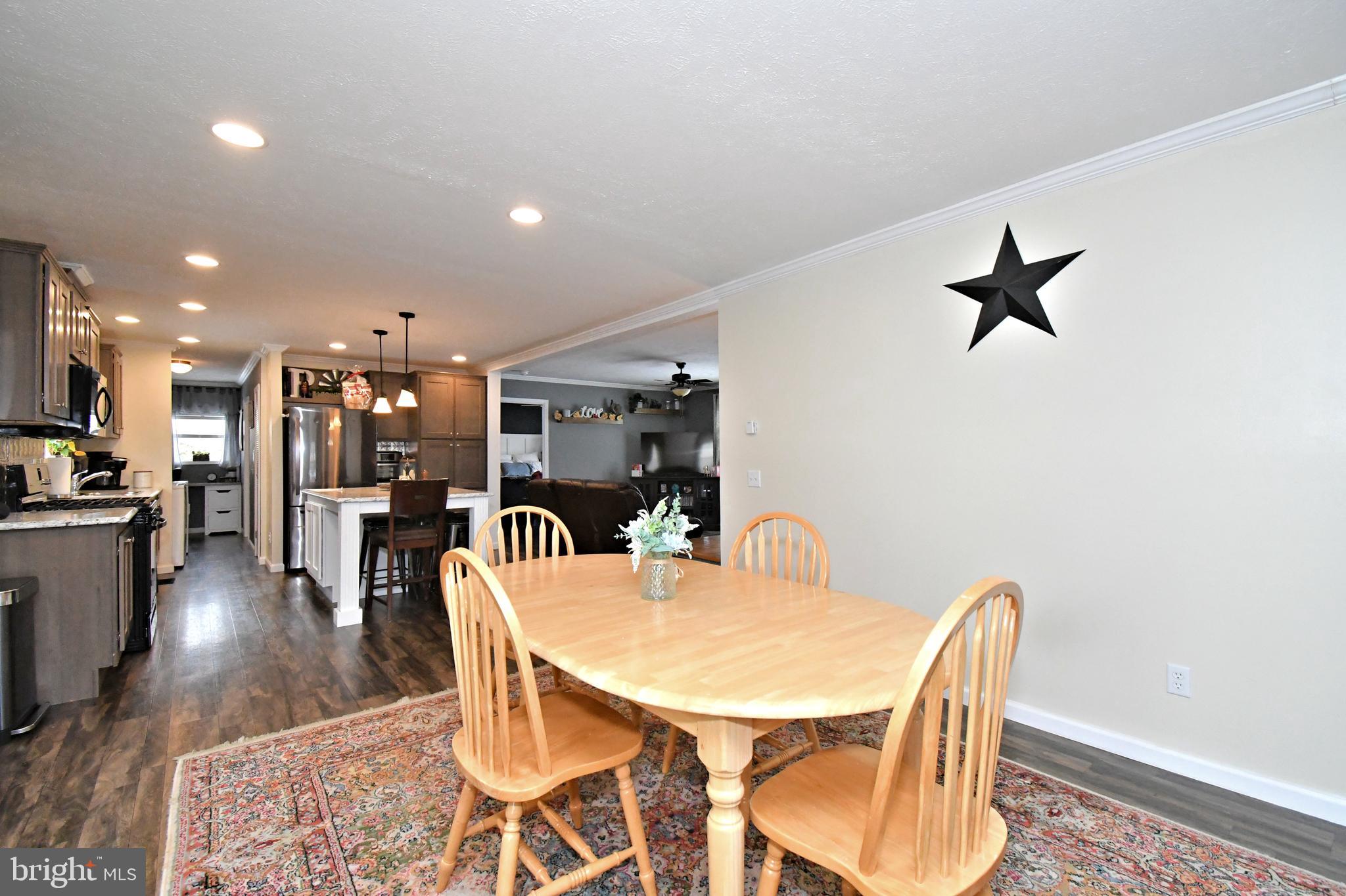 COLONIAL HERITAGE - Residential