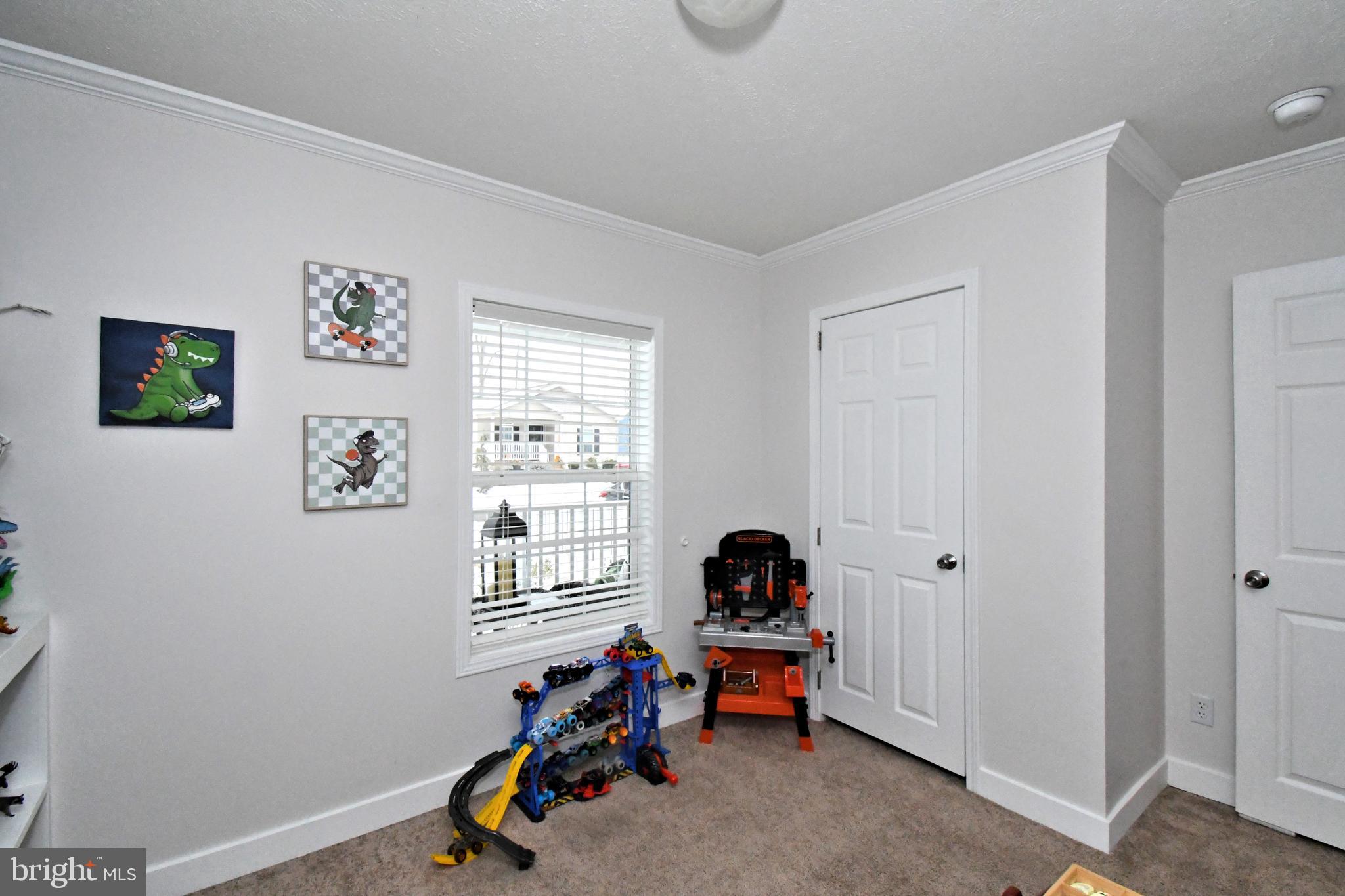 COLONIAL HERITAGE - Residential