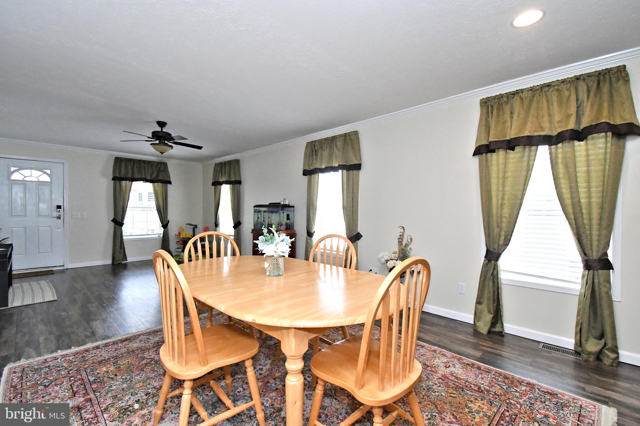 COLONIAL HERITAGE - Residential