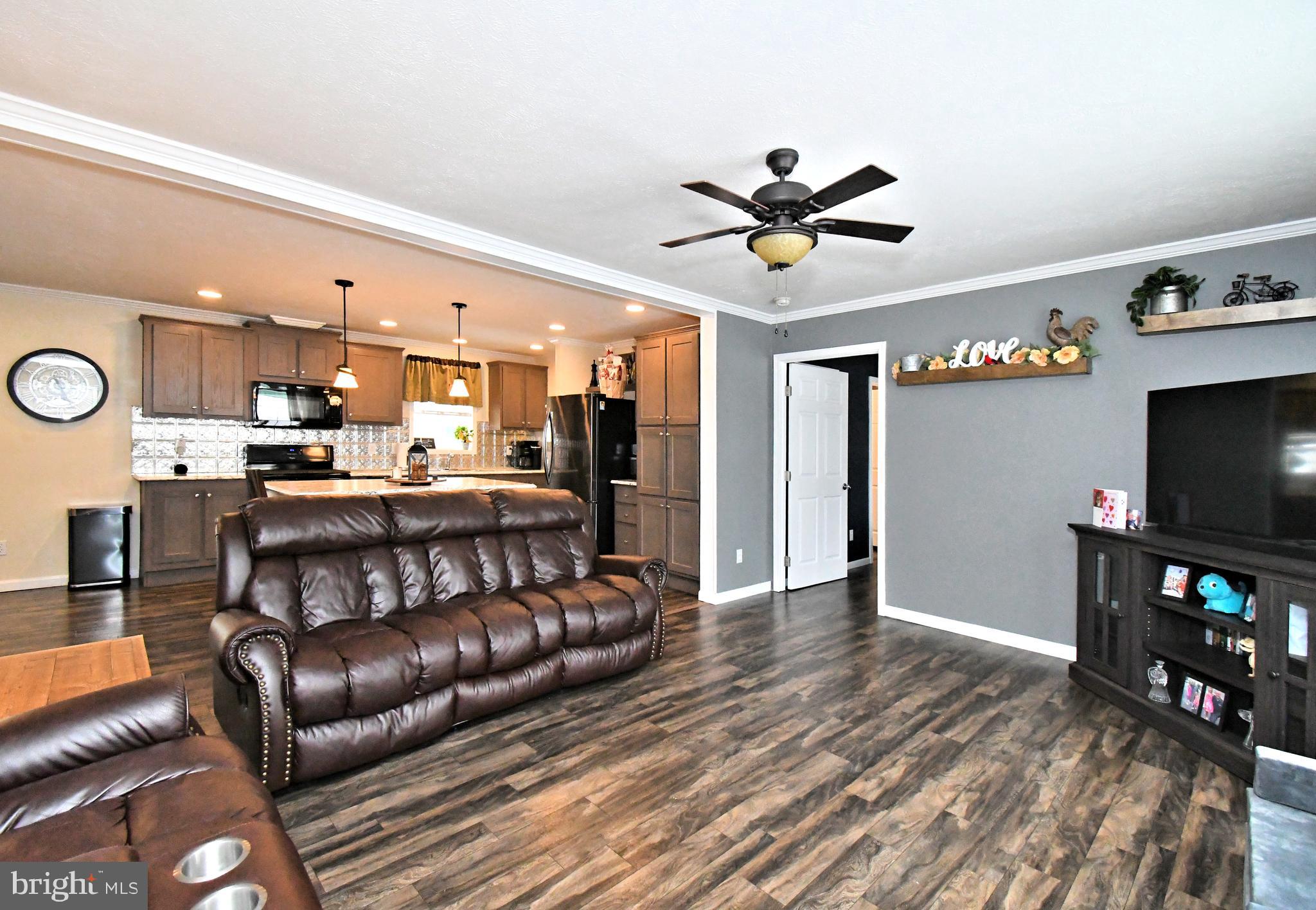 COLONIAL HERITAGE - Residential