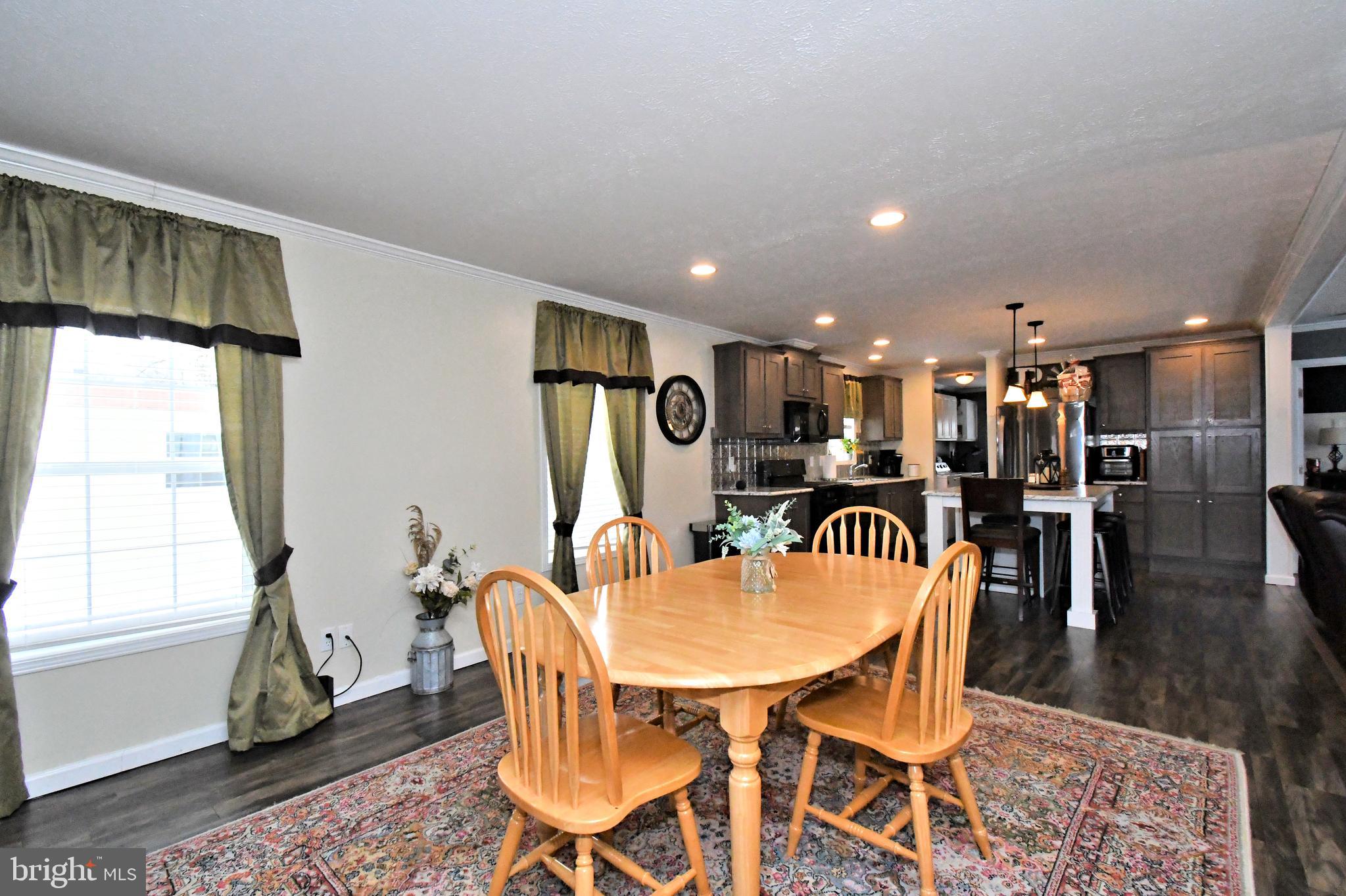 COLONIAL HERITAGE - Residential