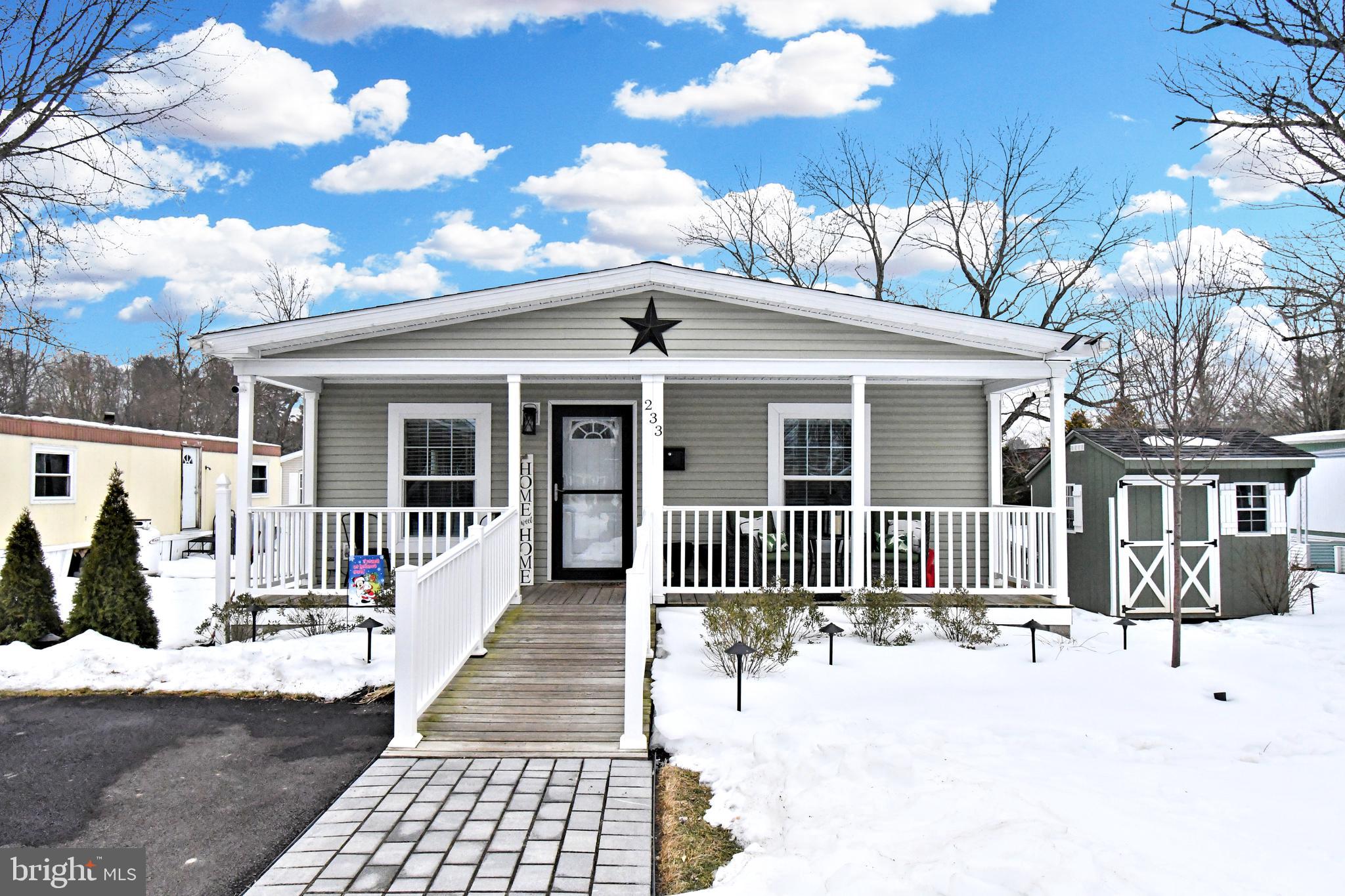 COLONIAL HERITAGE - Residential