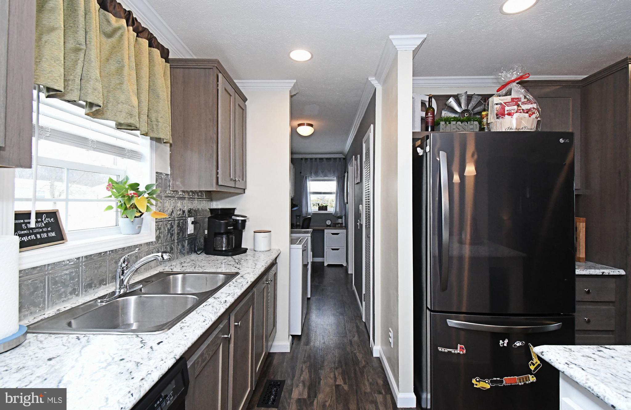 COLONIAL HERITAGE - Residential