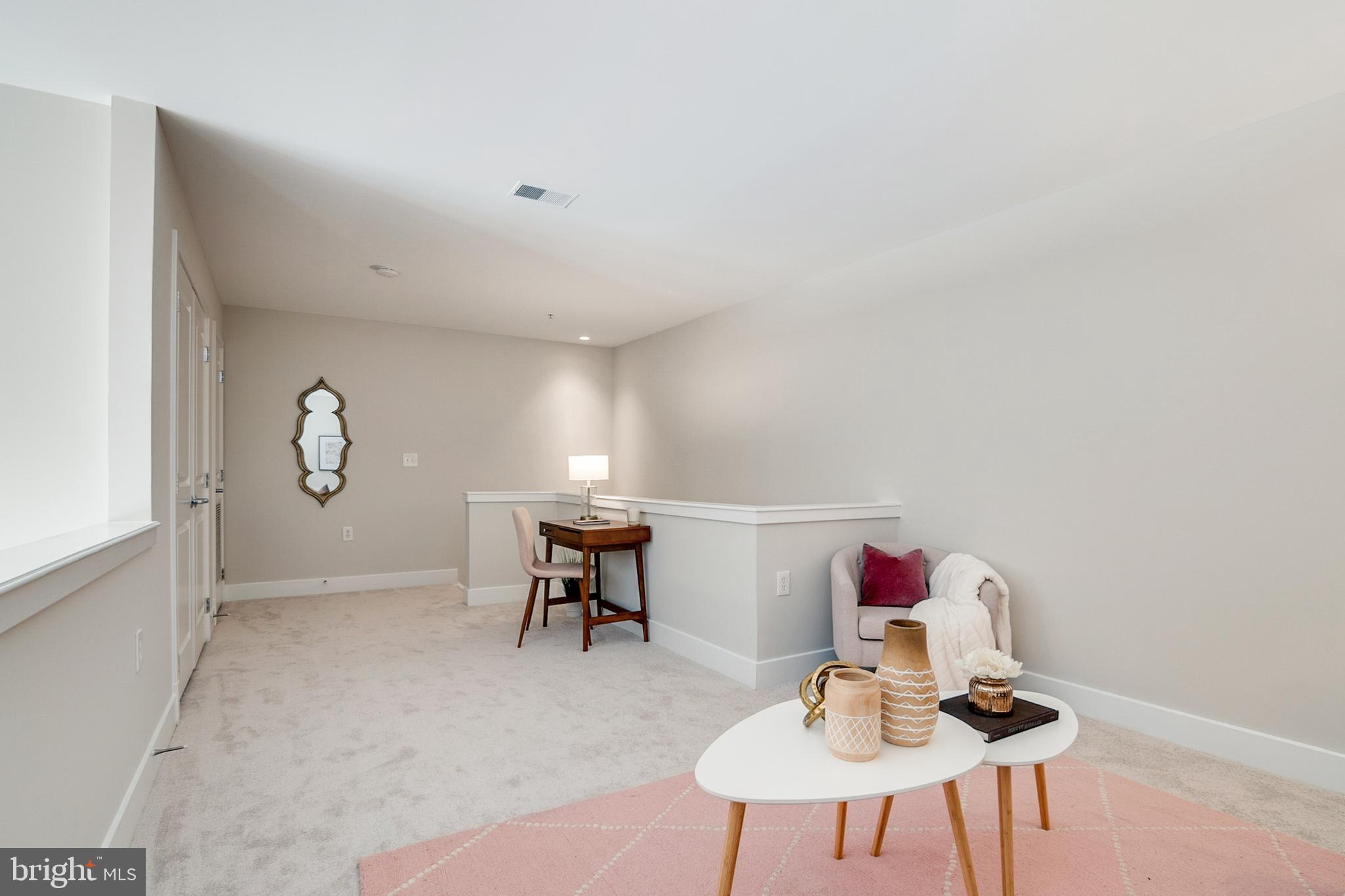 1800 WILSON - Residential