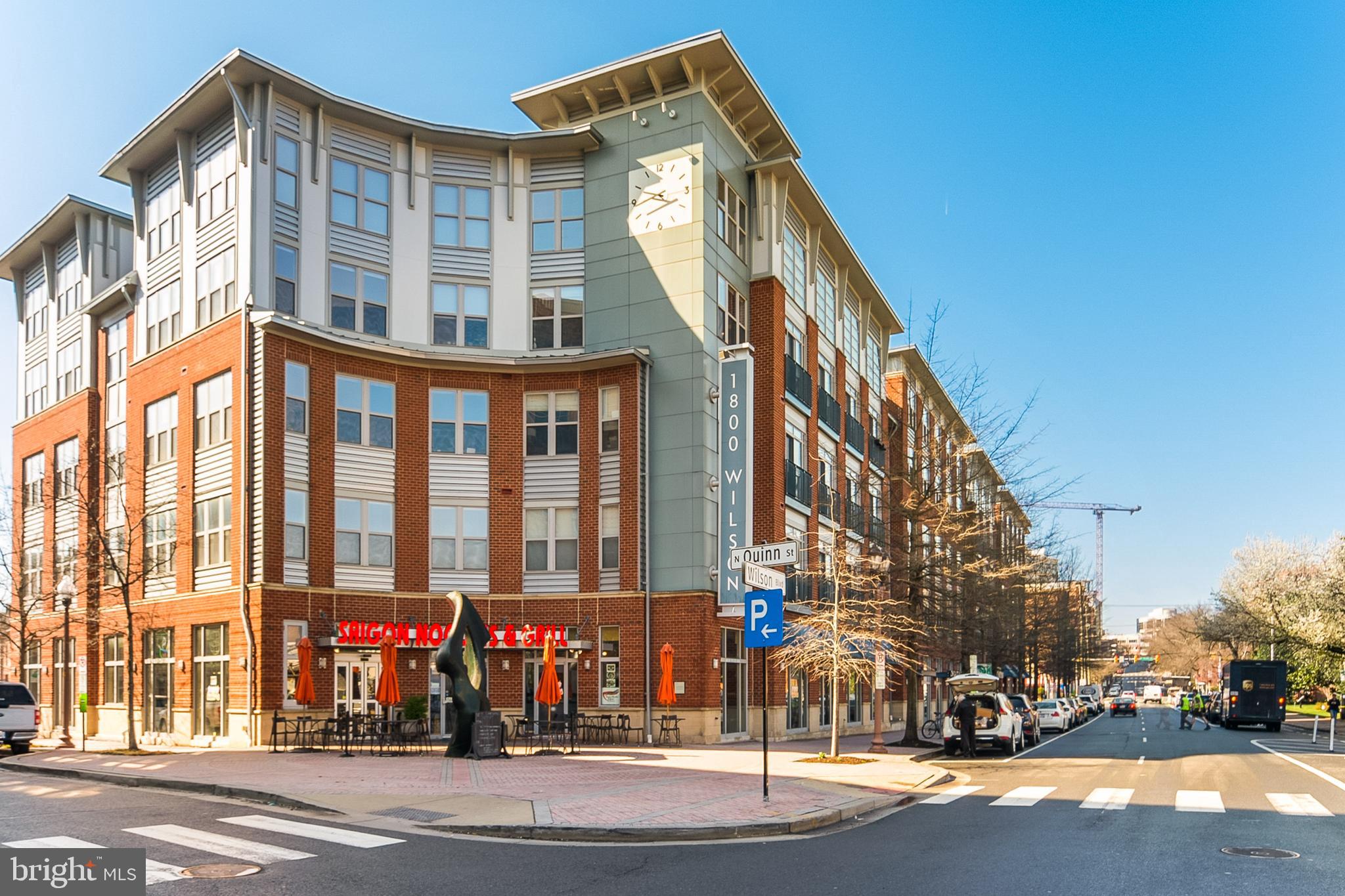 1800 WILSON - Residential