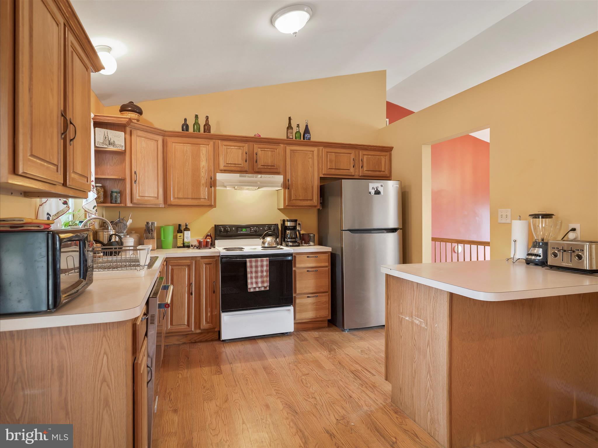 HEDGESVILLE - Residential