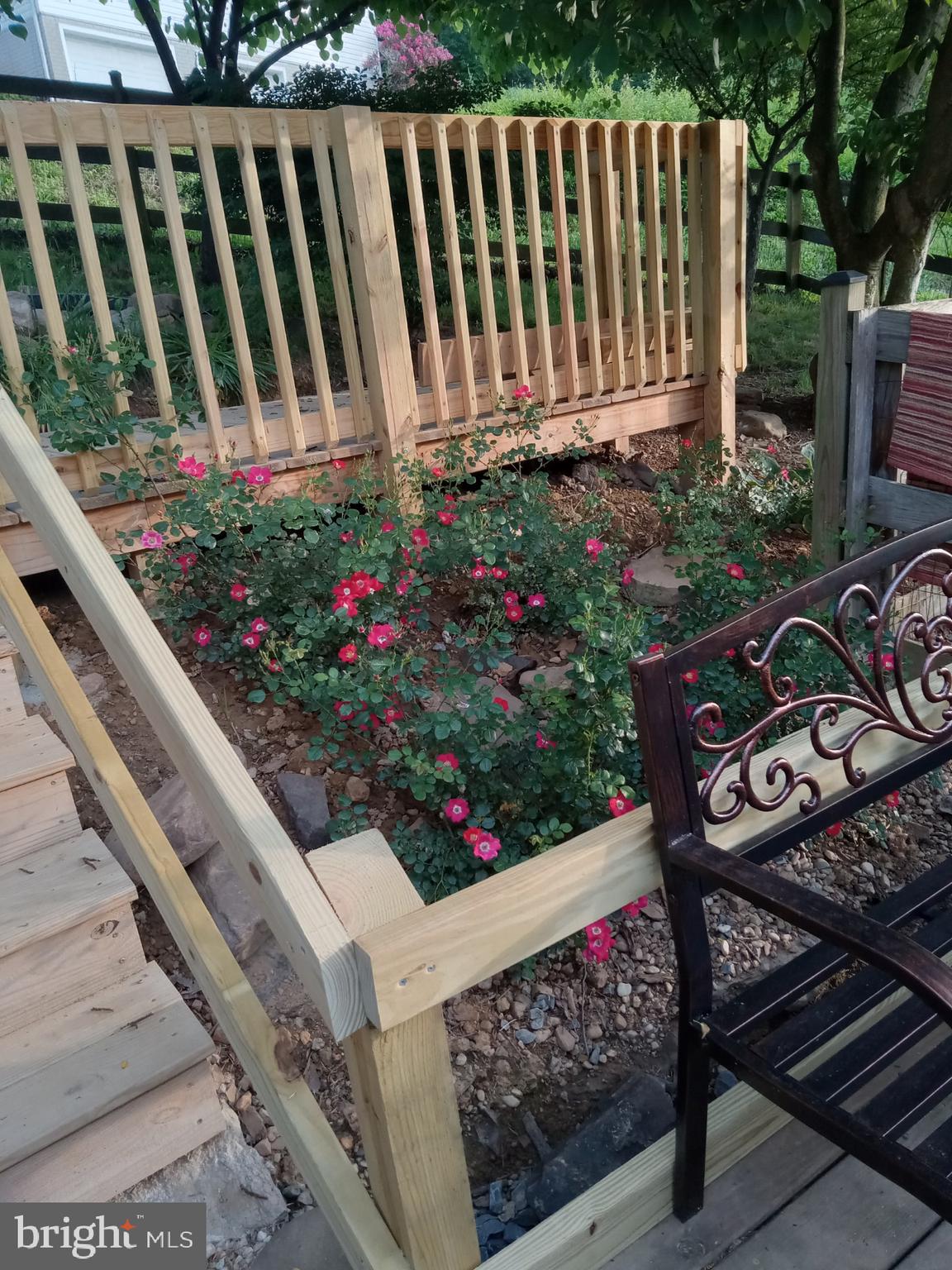 HEDGESVILLE - Residential