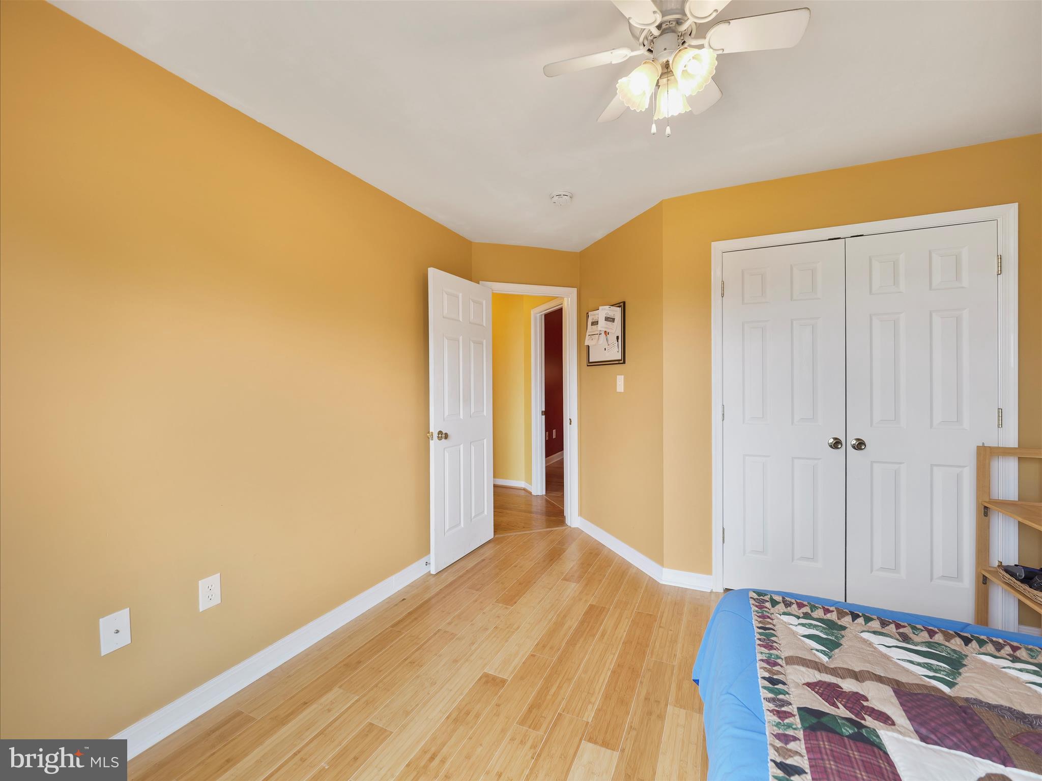 HEDGESVILLE - Residential