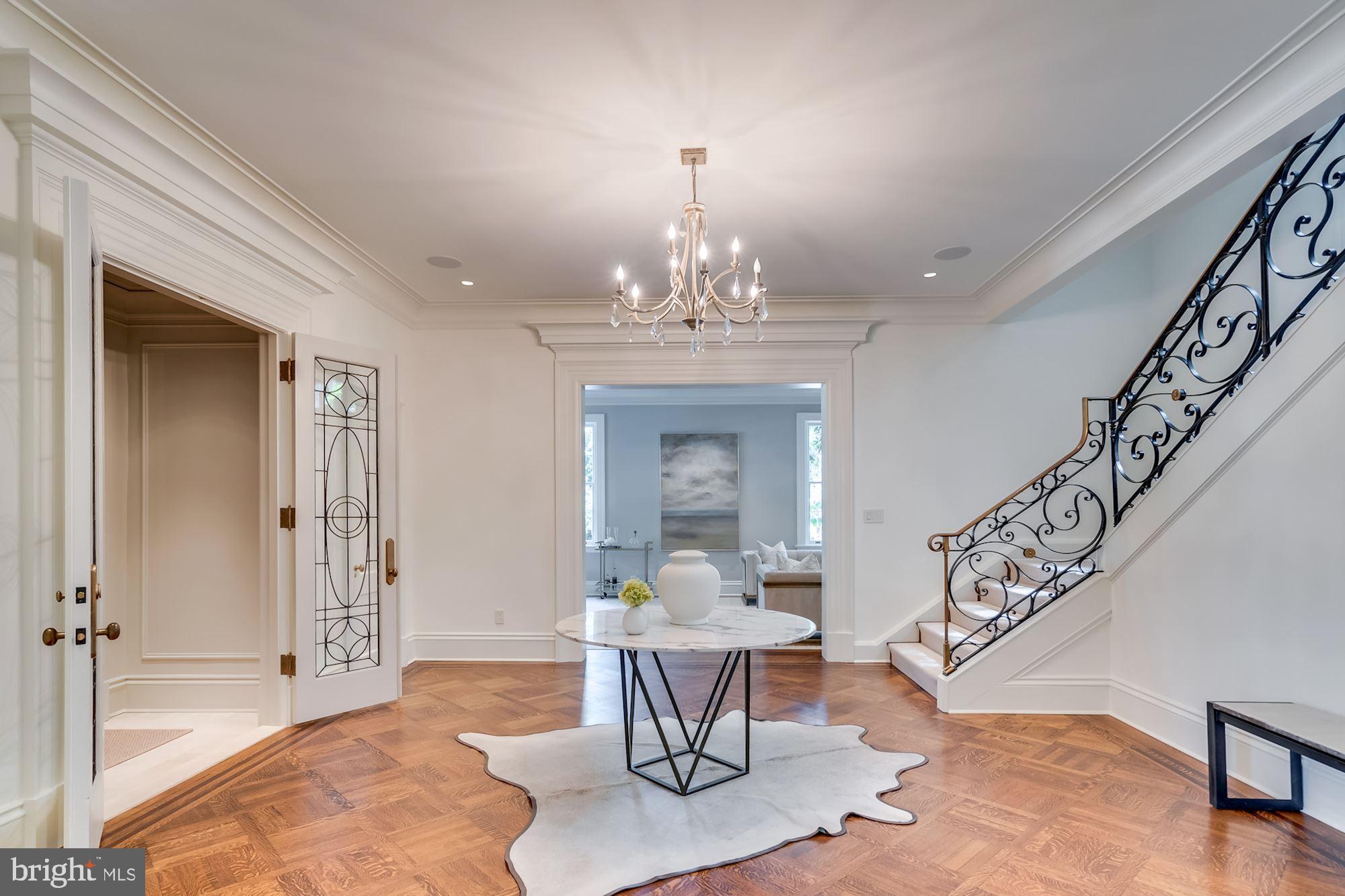 GEORGETOWN - Residential