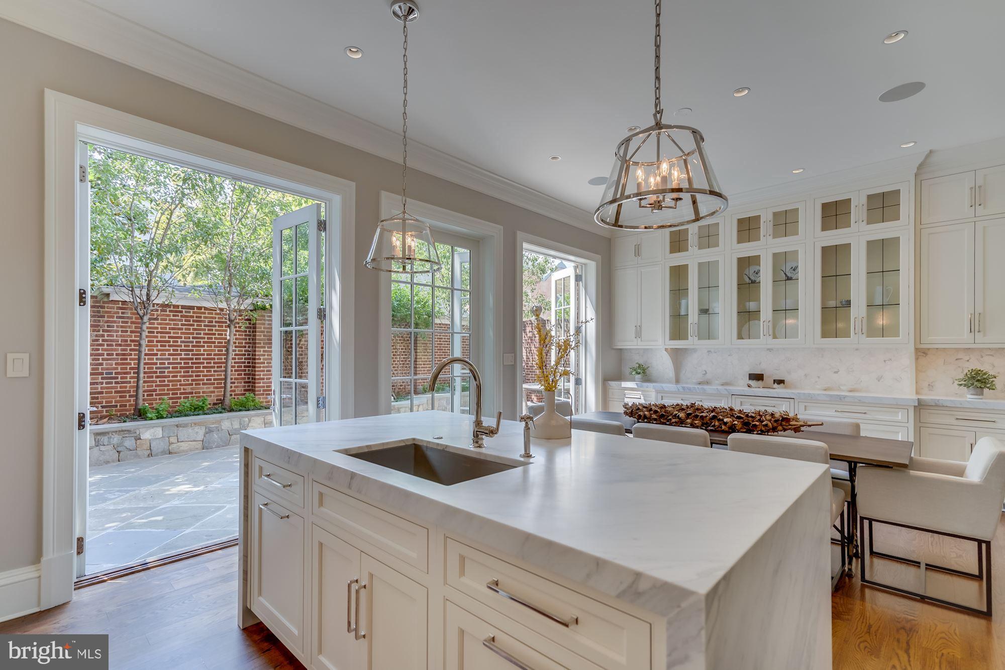 GEORGETOWN - Residential