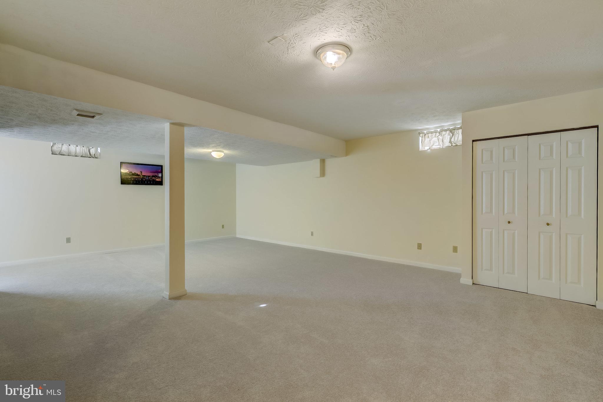 LONGMEADOW - Residential