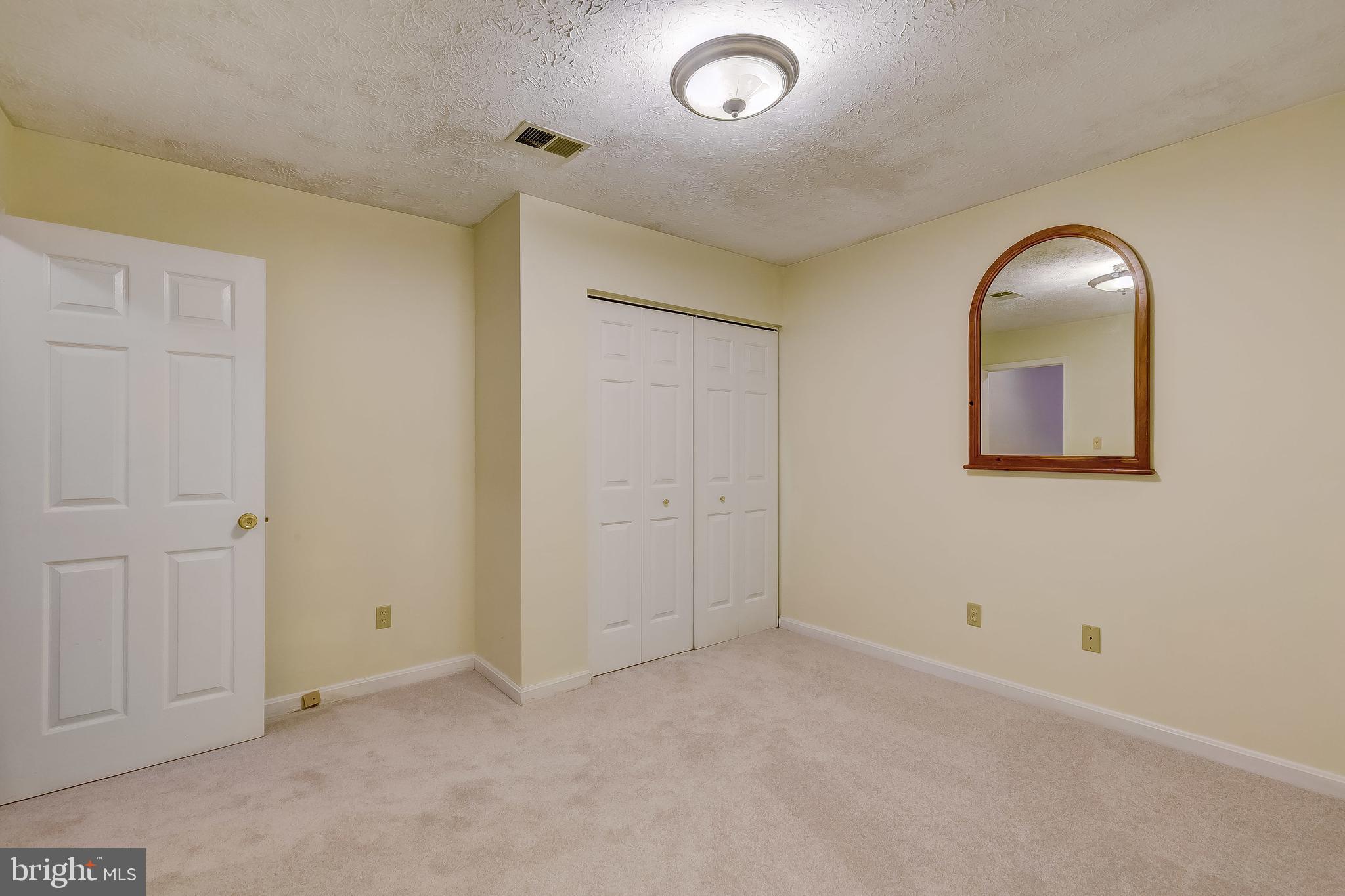 LONGMEADOW - Residential