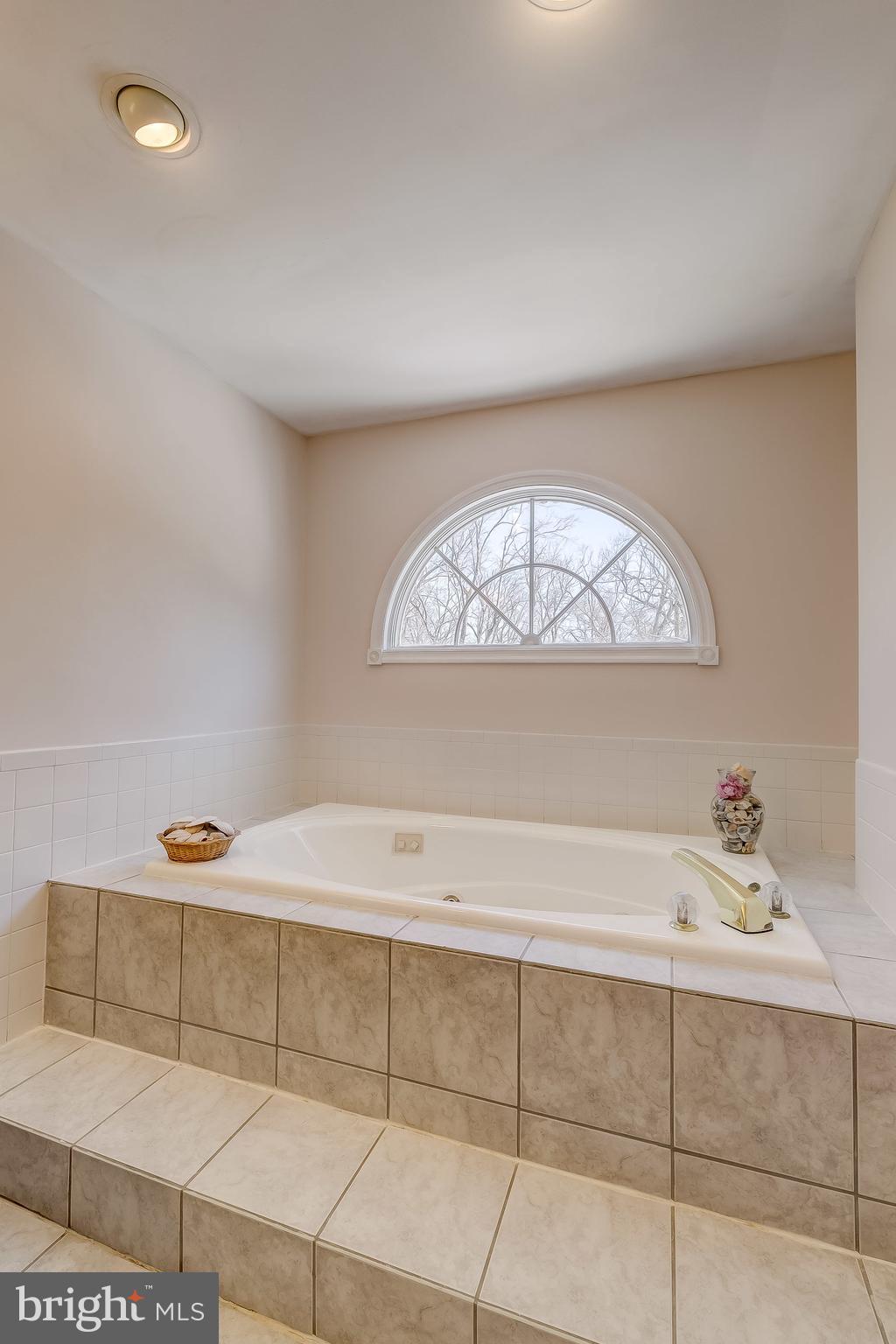 LONGMEADOW - Residential