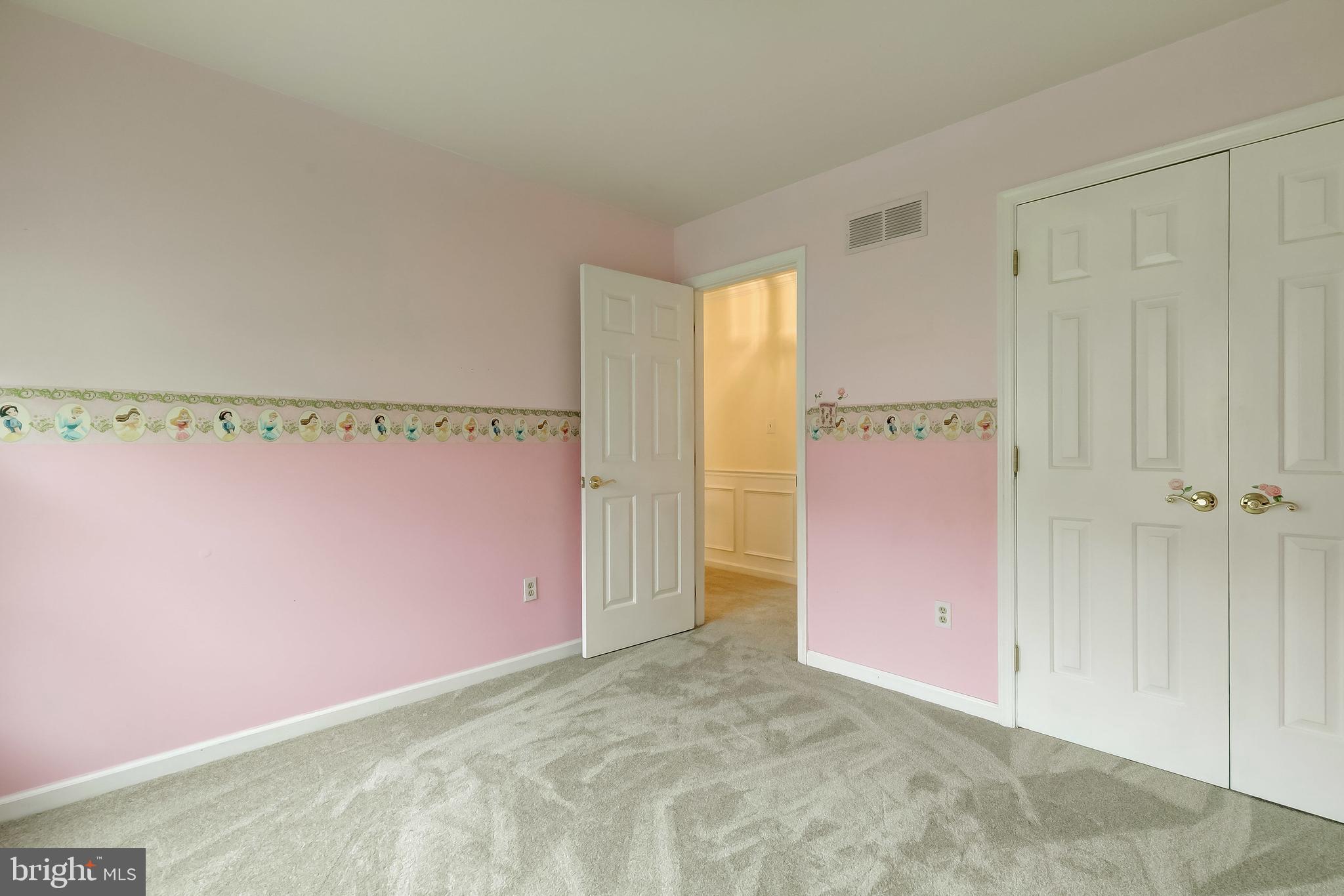 LONGMEADOW - Residential