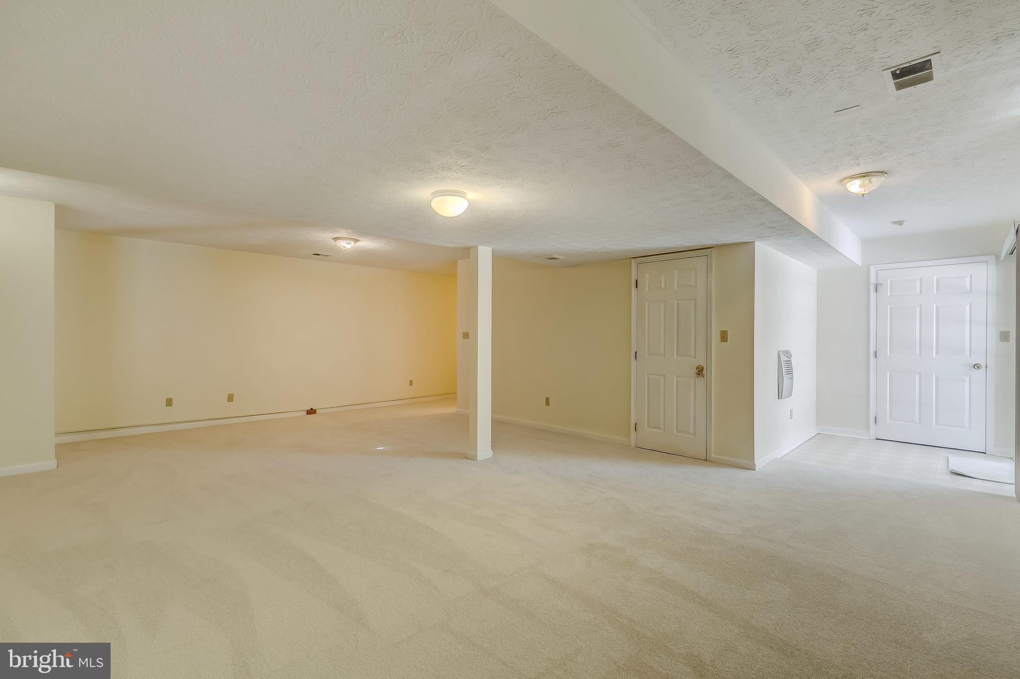 LONGMEADOW - Residential