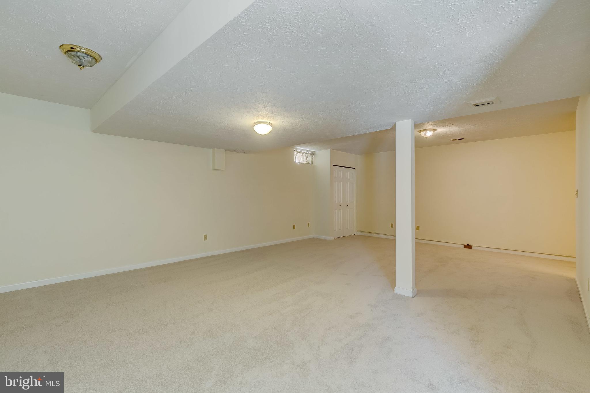 LONGMEADOW - Residential