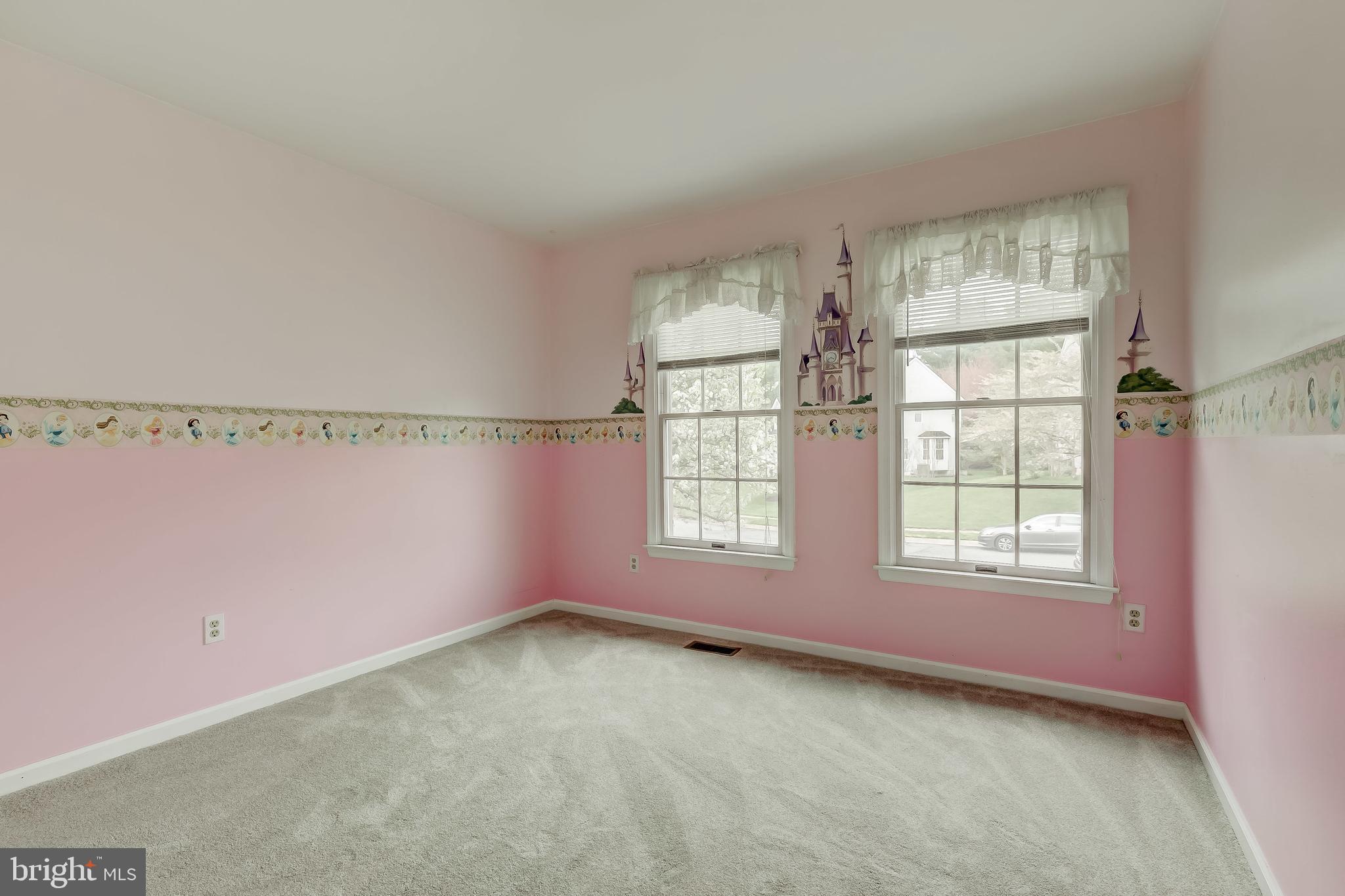 LONGMEADOW - Residential