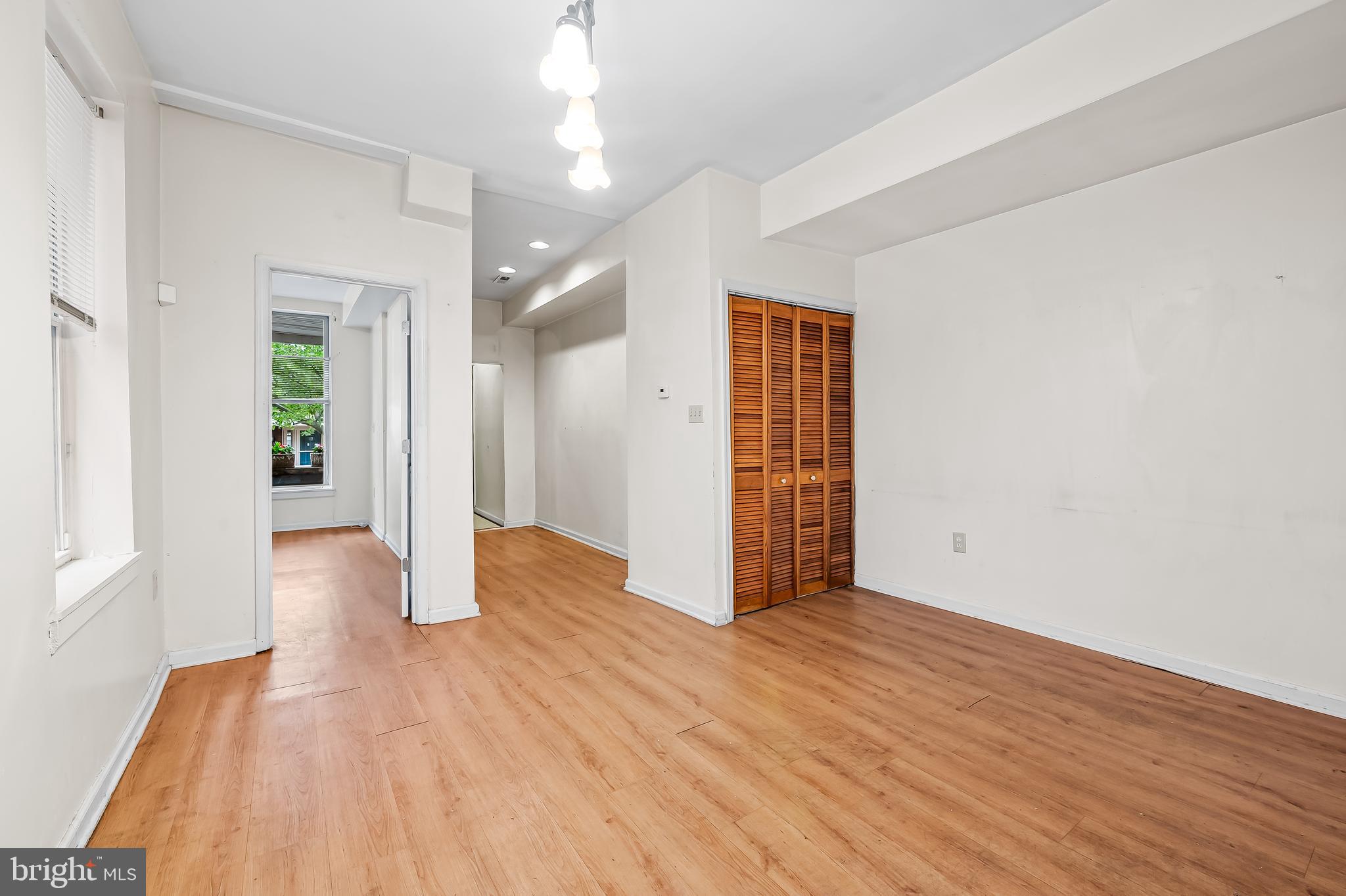 RESERVOIR HILL - Residential