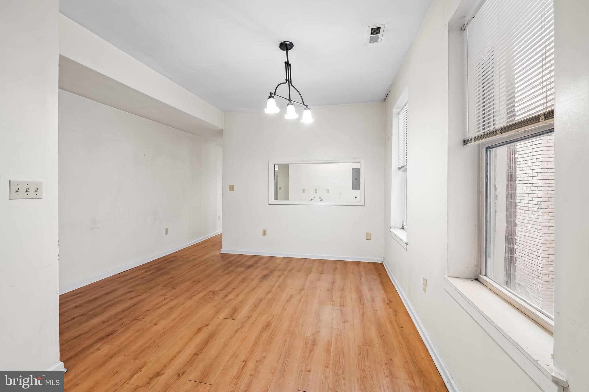 RESERVOIR HILL - Residential