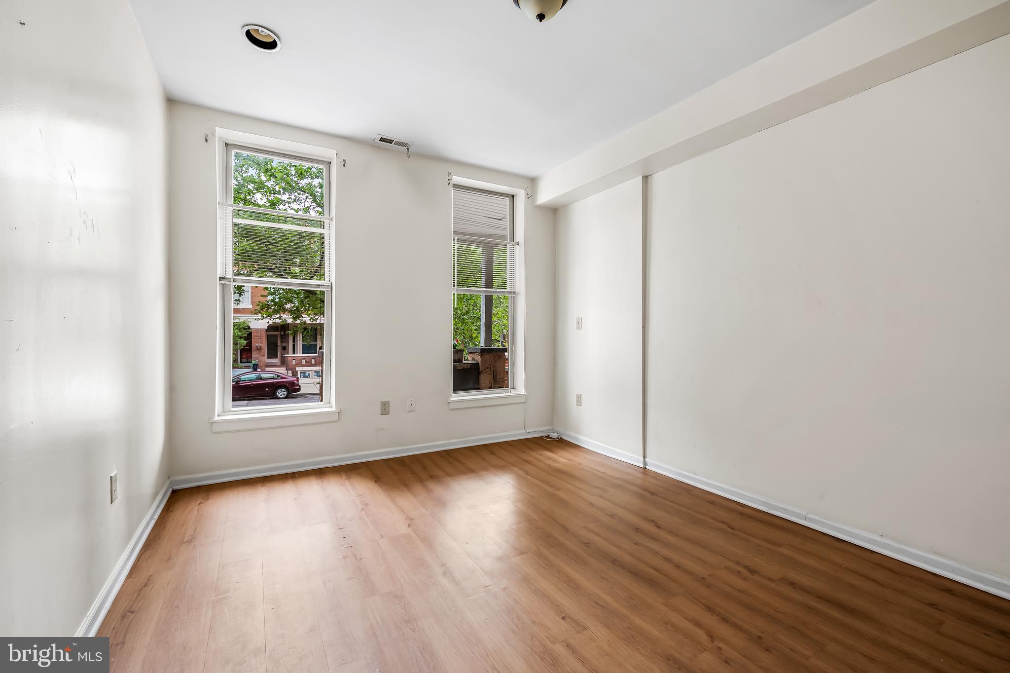 RESERVOIR HILL - Residential