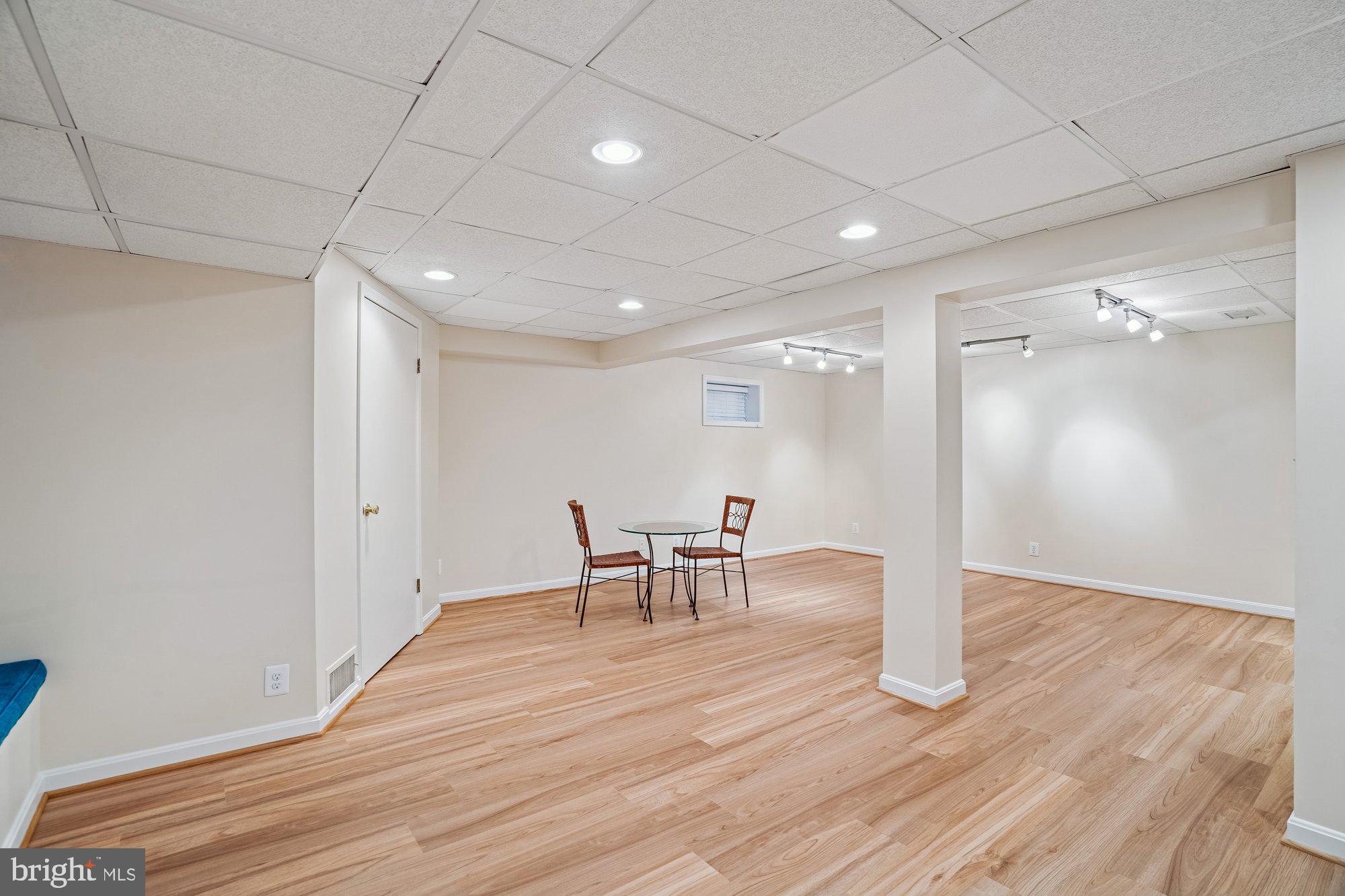 OLD FARM - Residential