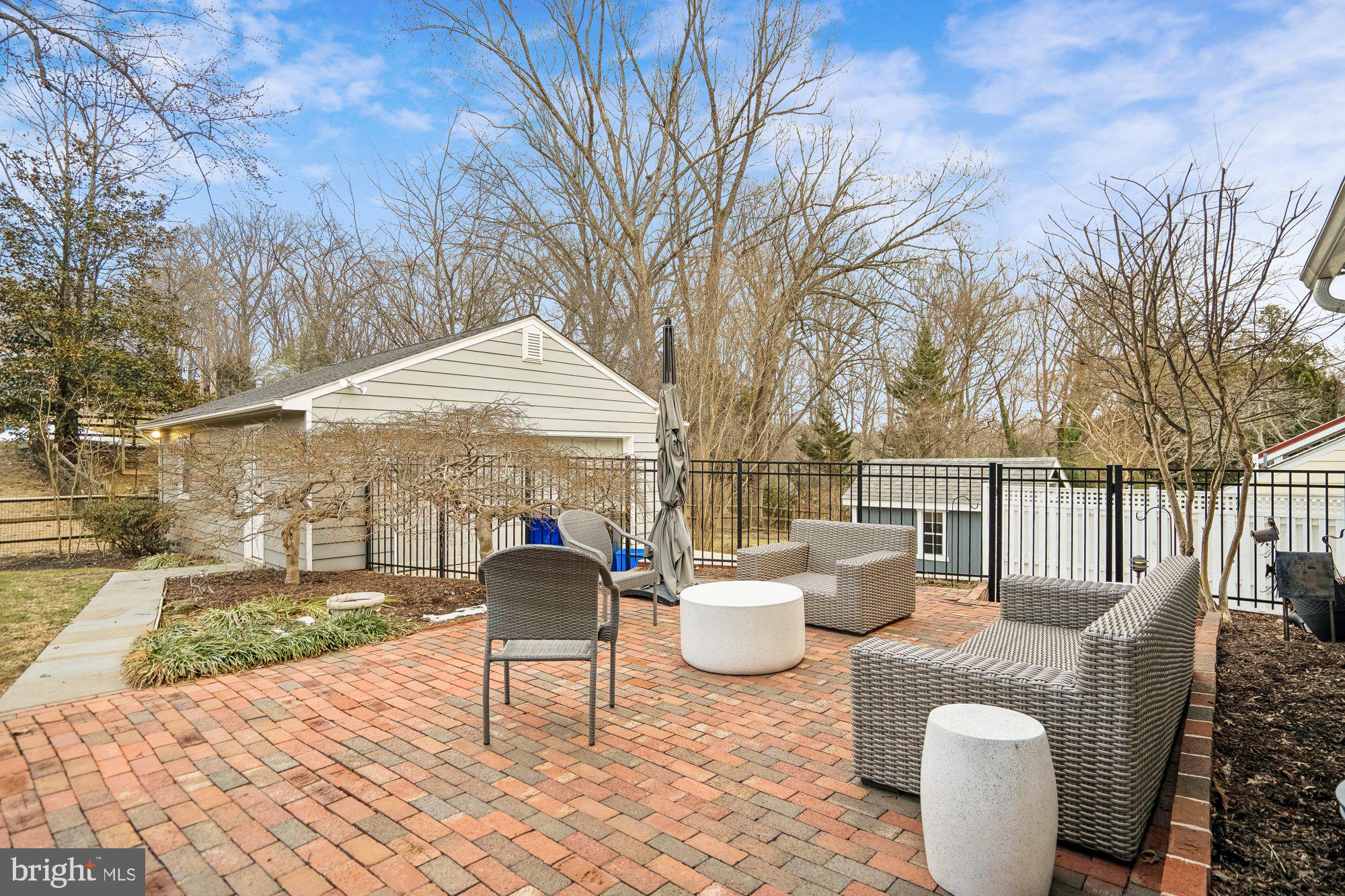 OLD FARM - Residential