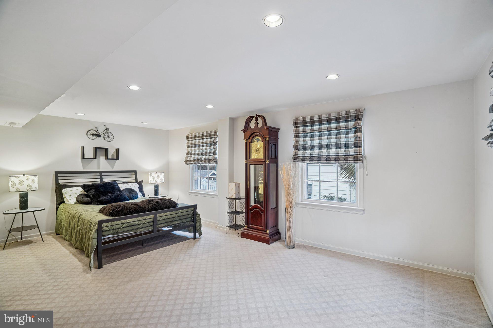 OLD FARM - Residential