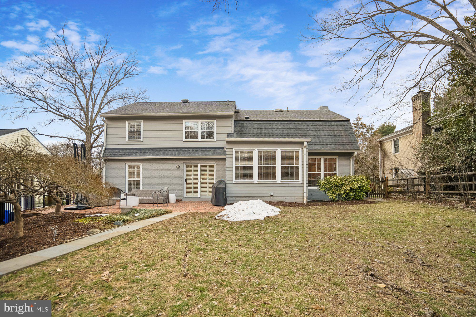 OLD FARM - Residential