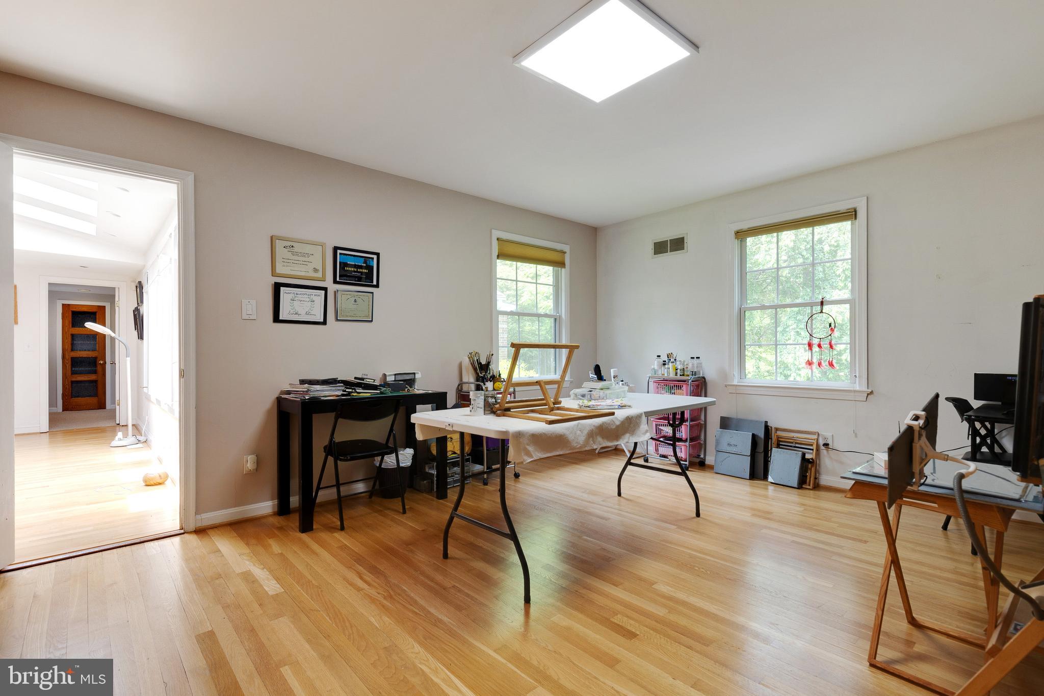 ASHLEIGH - Residential