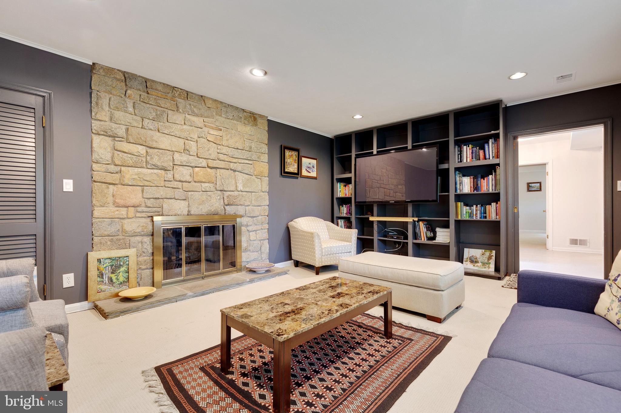 ASHLEIGH - Residential